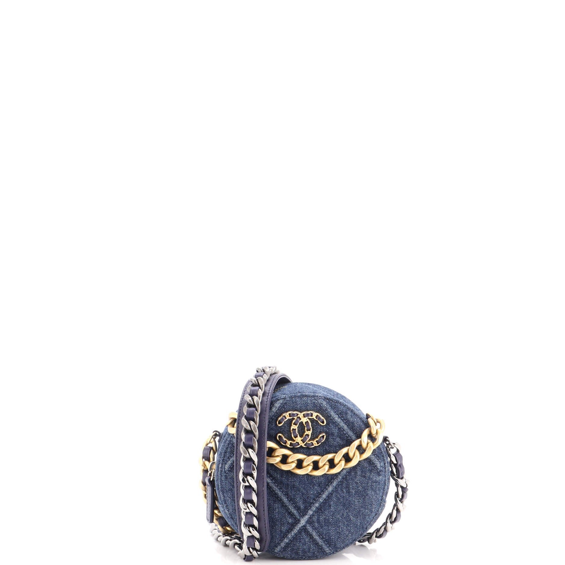 19 Round Clutch with Chain Quilted Denim