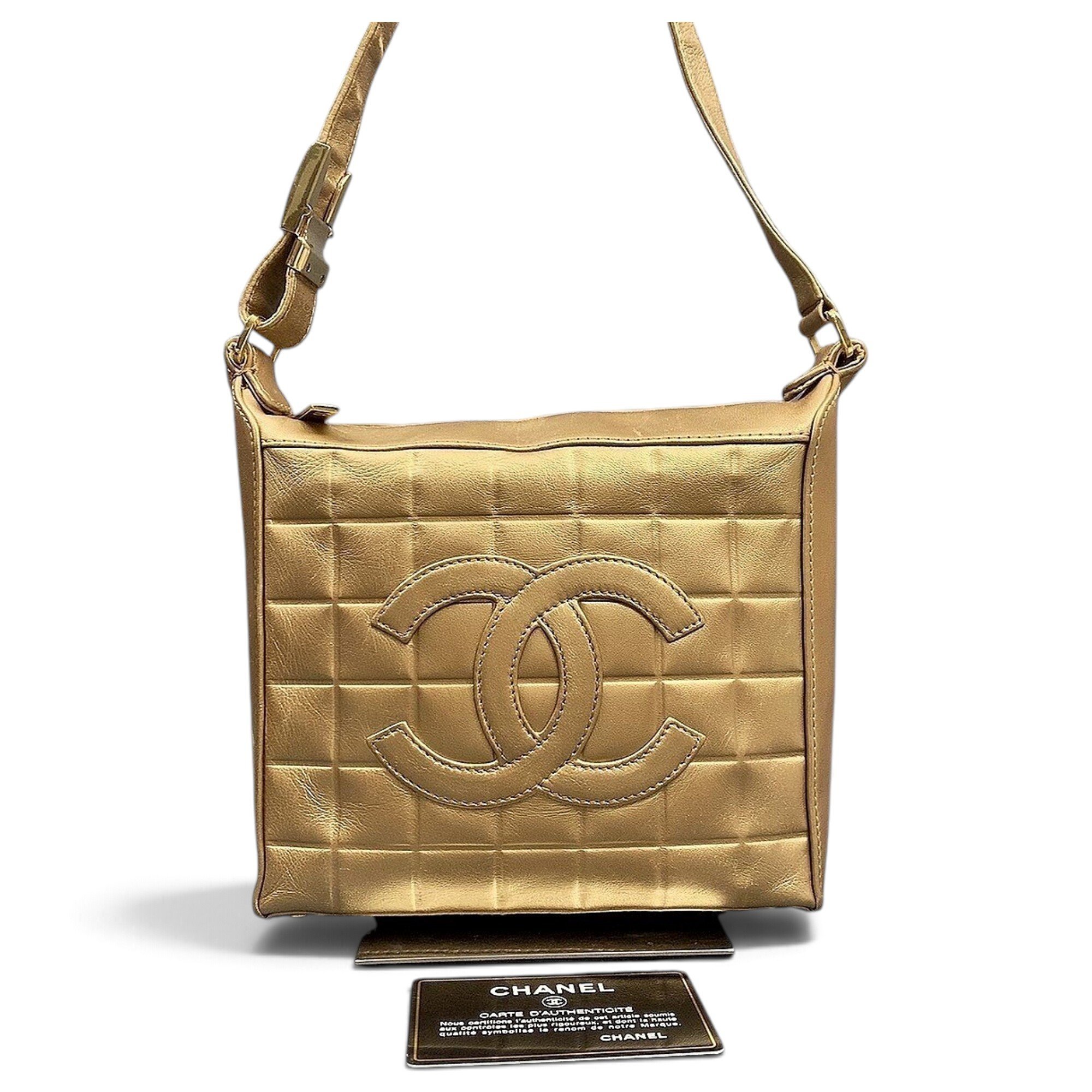 Chanel Leather handbag