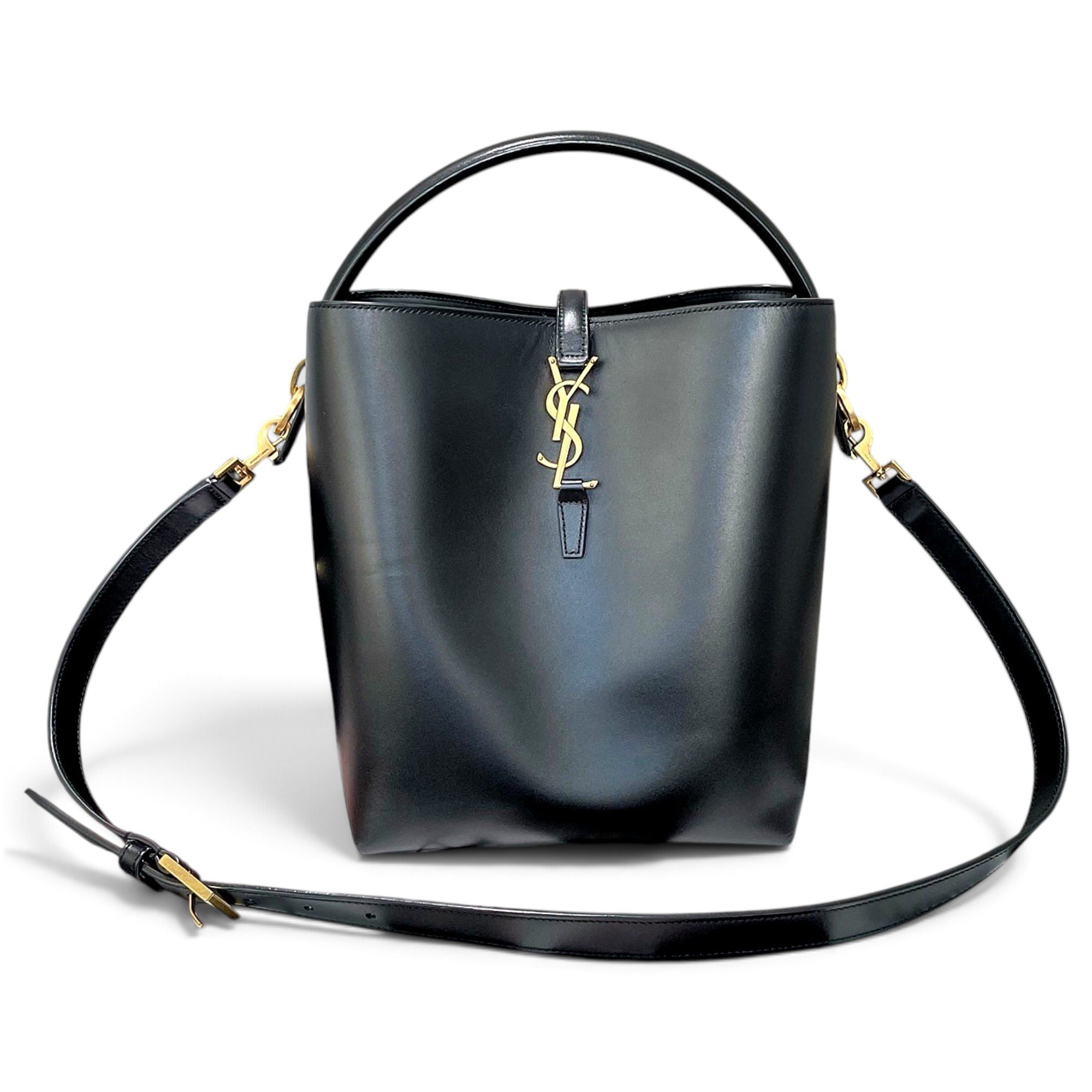 Le 37 leather handbag