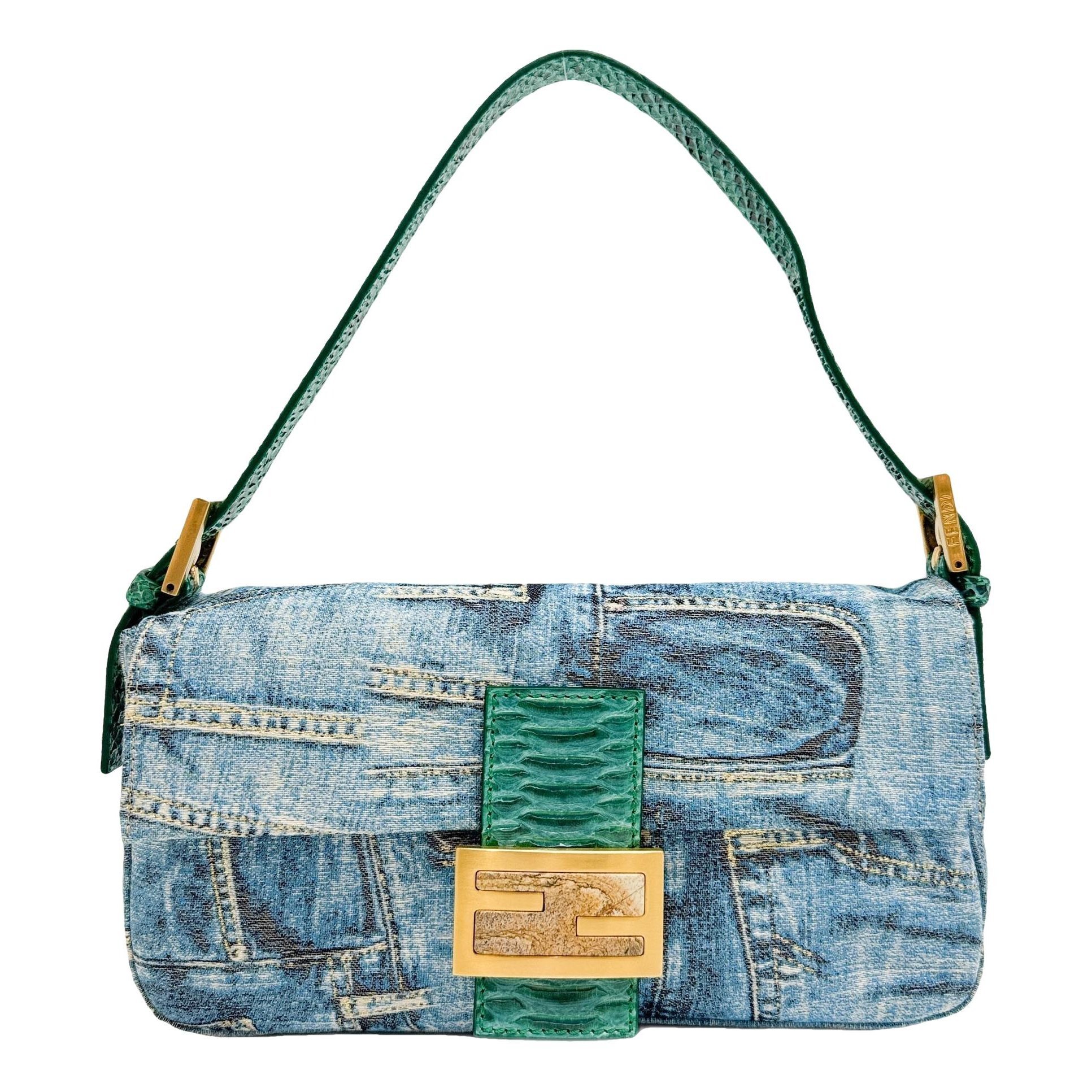 Baguette cloth handbag