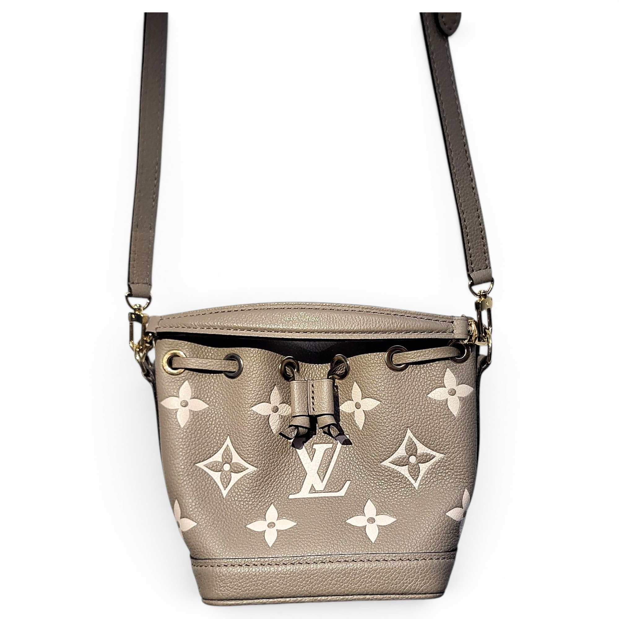 NéoNoé BB leather handbag