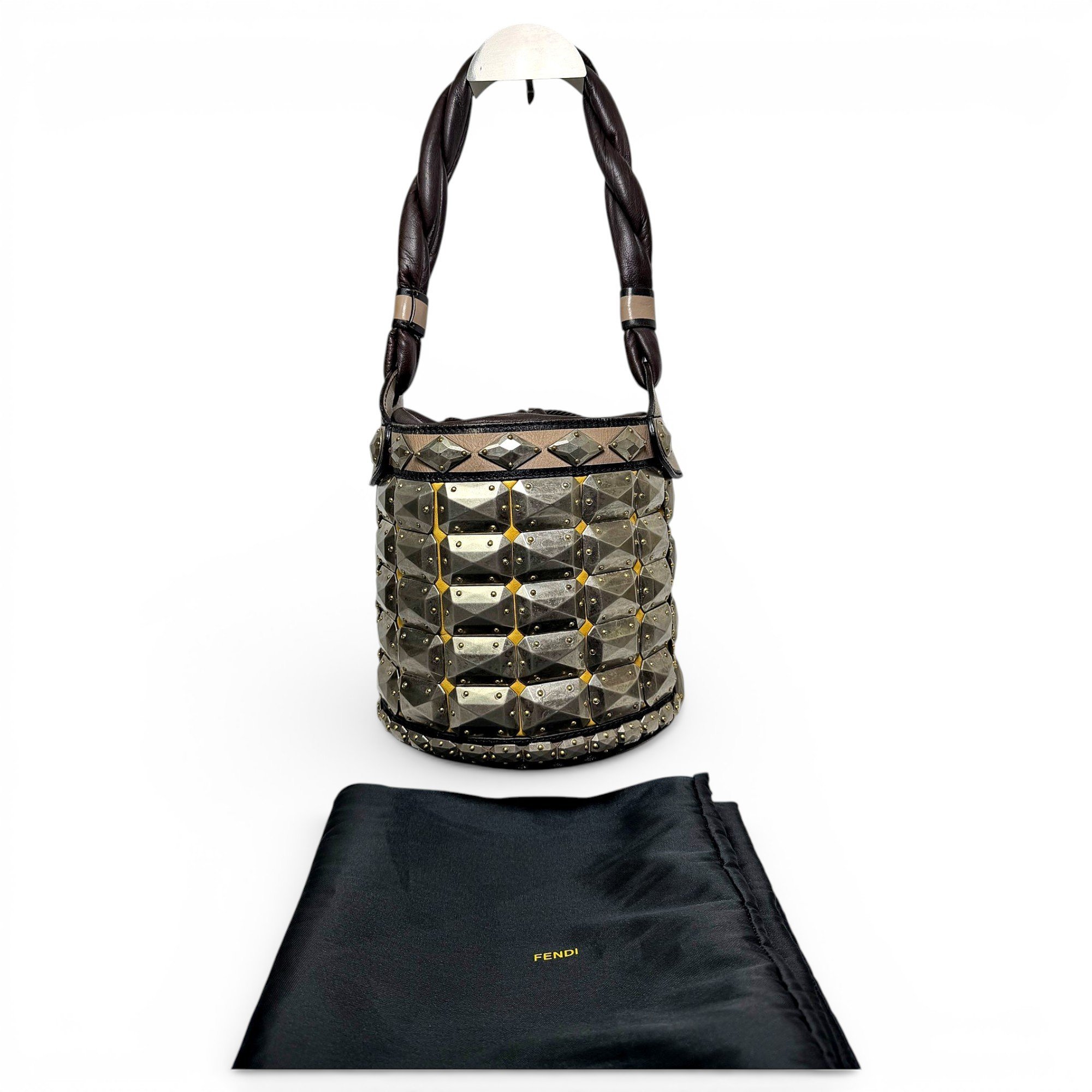 Palazzo Bucket leather bag