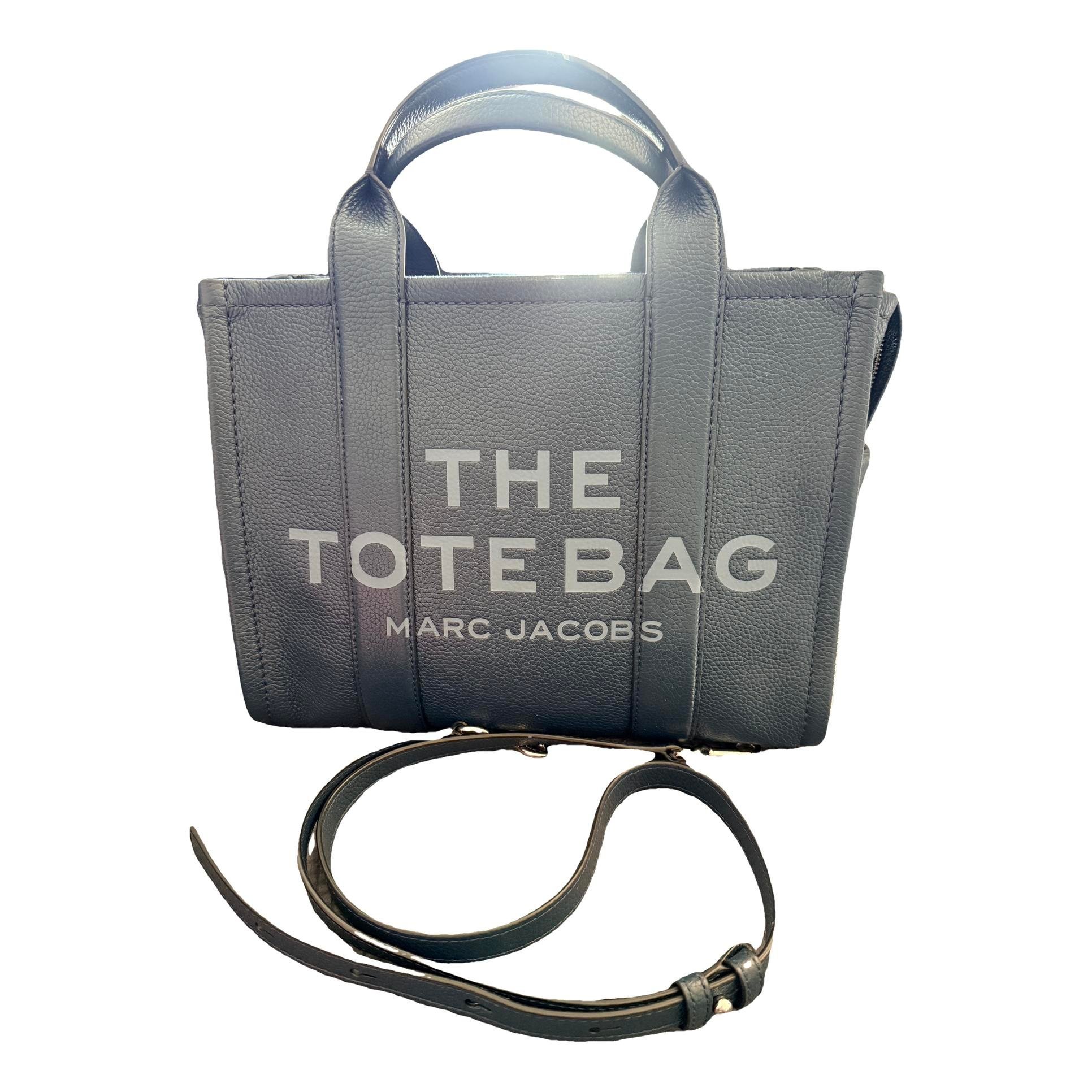 Leather travel bag