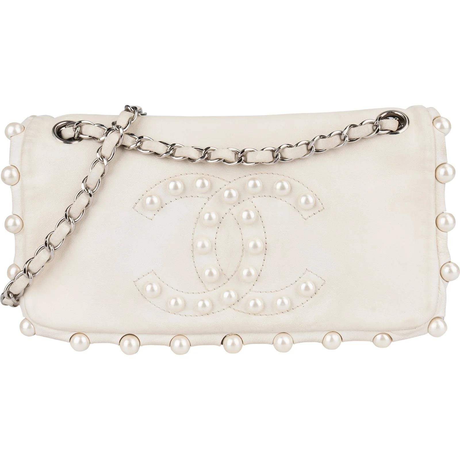 Timeless/Classique leather crossbody bag