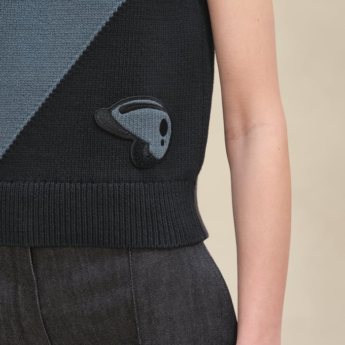 Noir Sleeveless Sweater