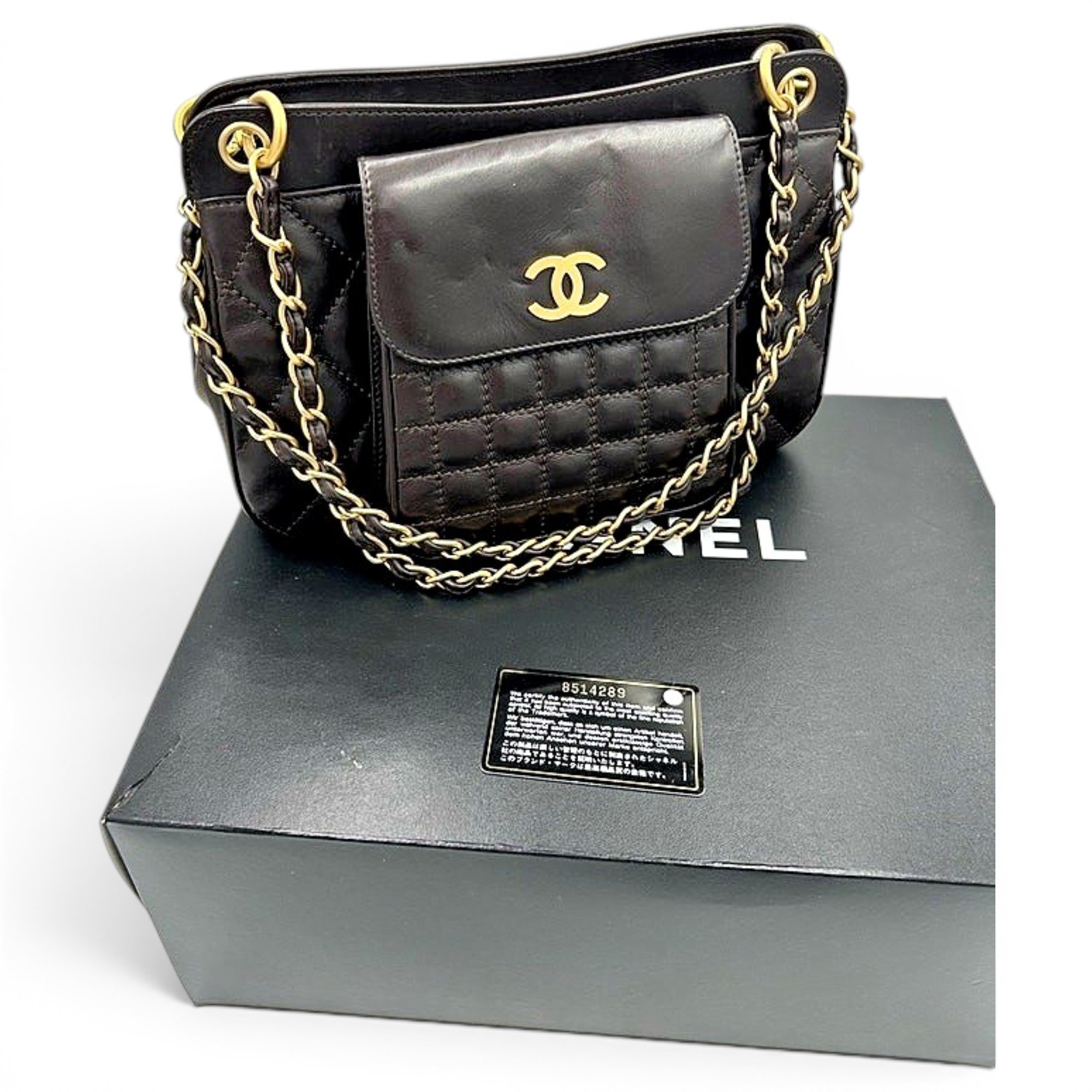 Leather handbag