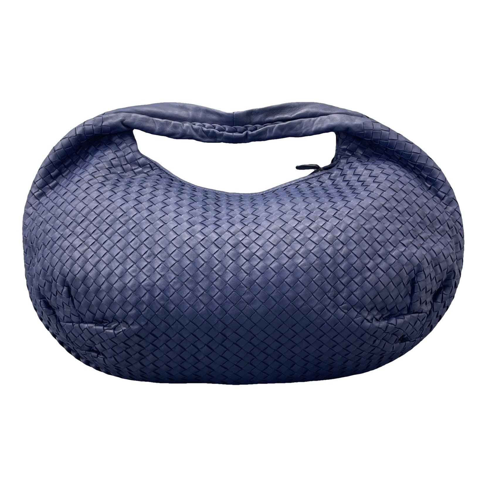 Veneta leather handbag