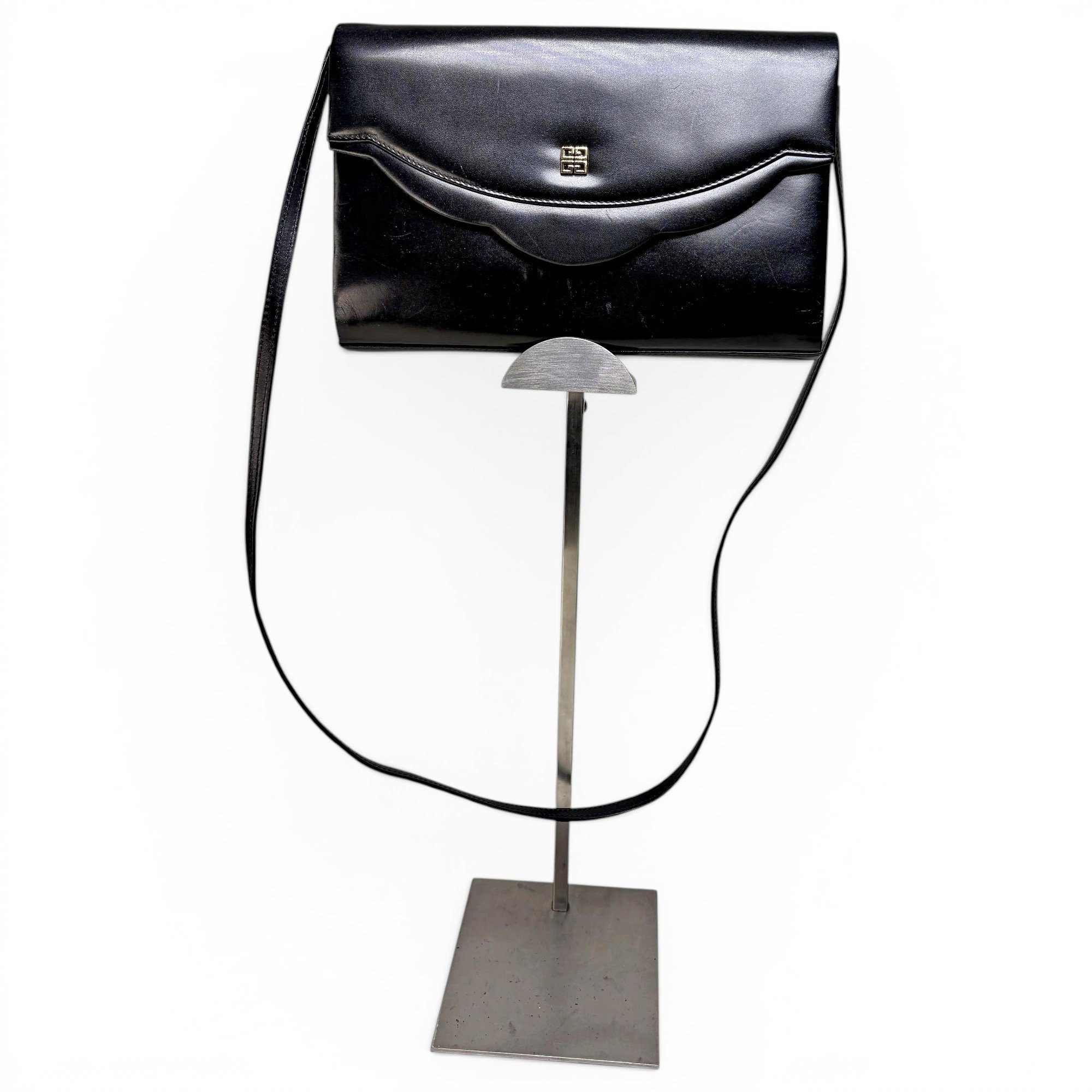 4G leather handbag
