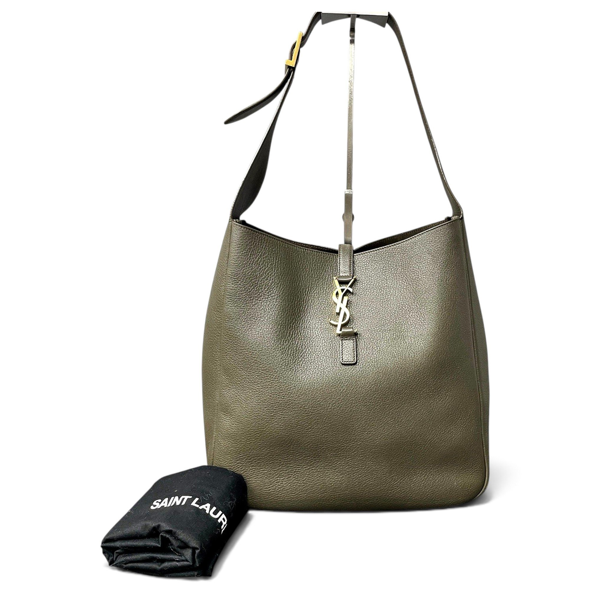 Le 5 à 7 leather handbag