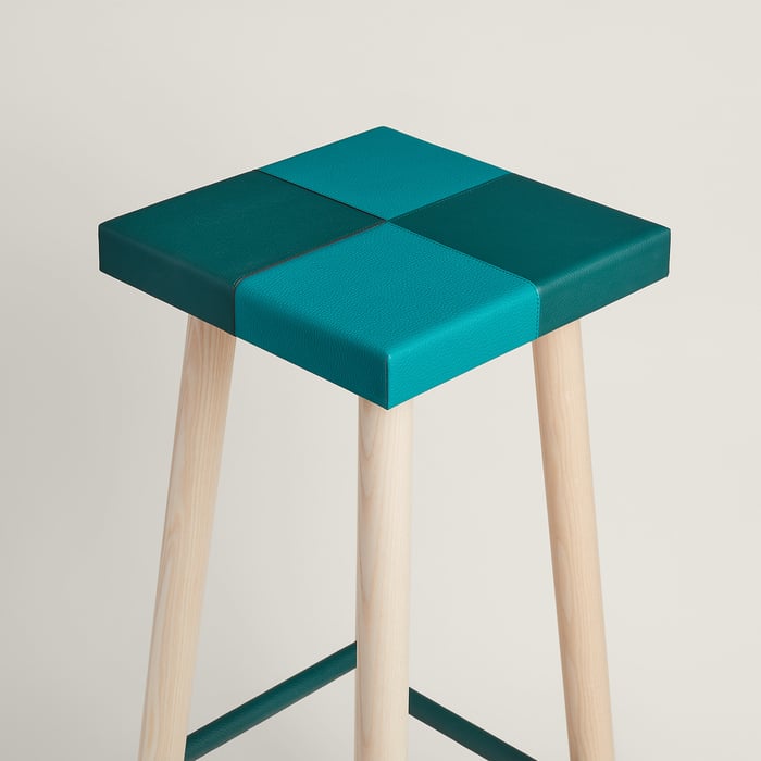 Random Ash Tree Stool GM