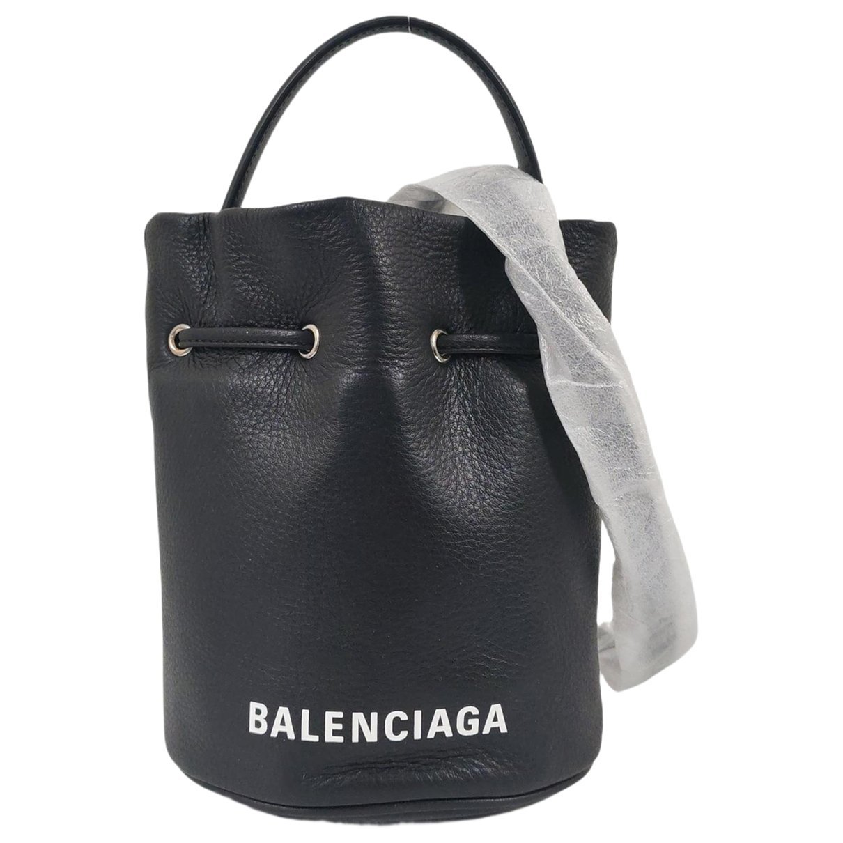 Everyday leather handbag