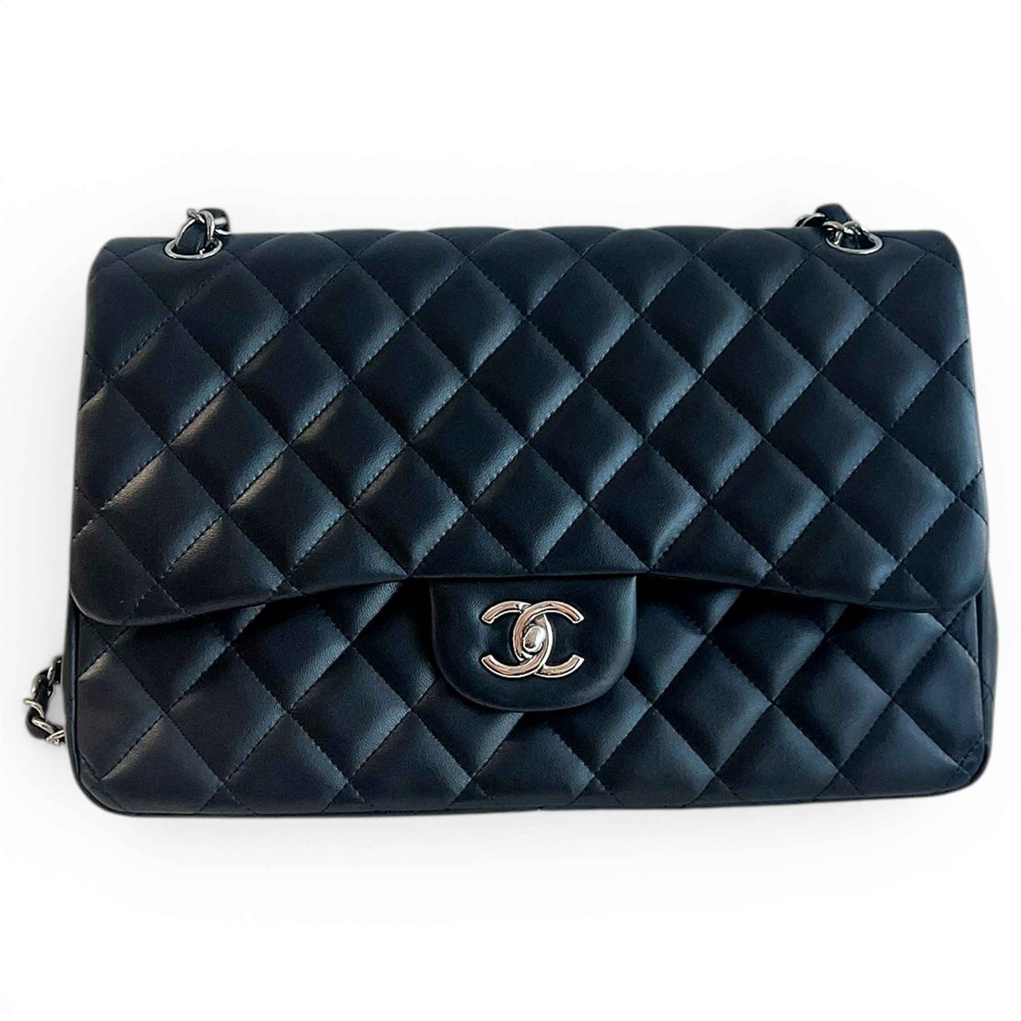 Timeless/Classique leather crossbody bag