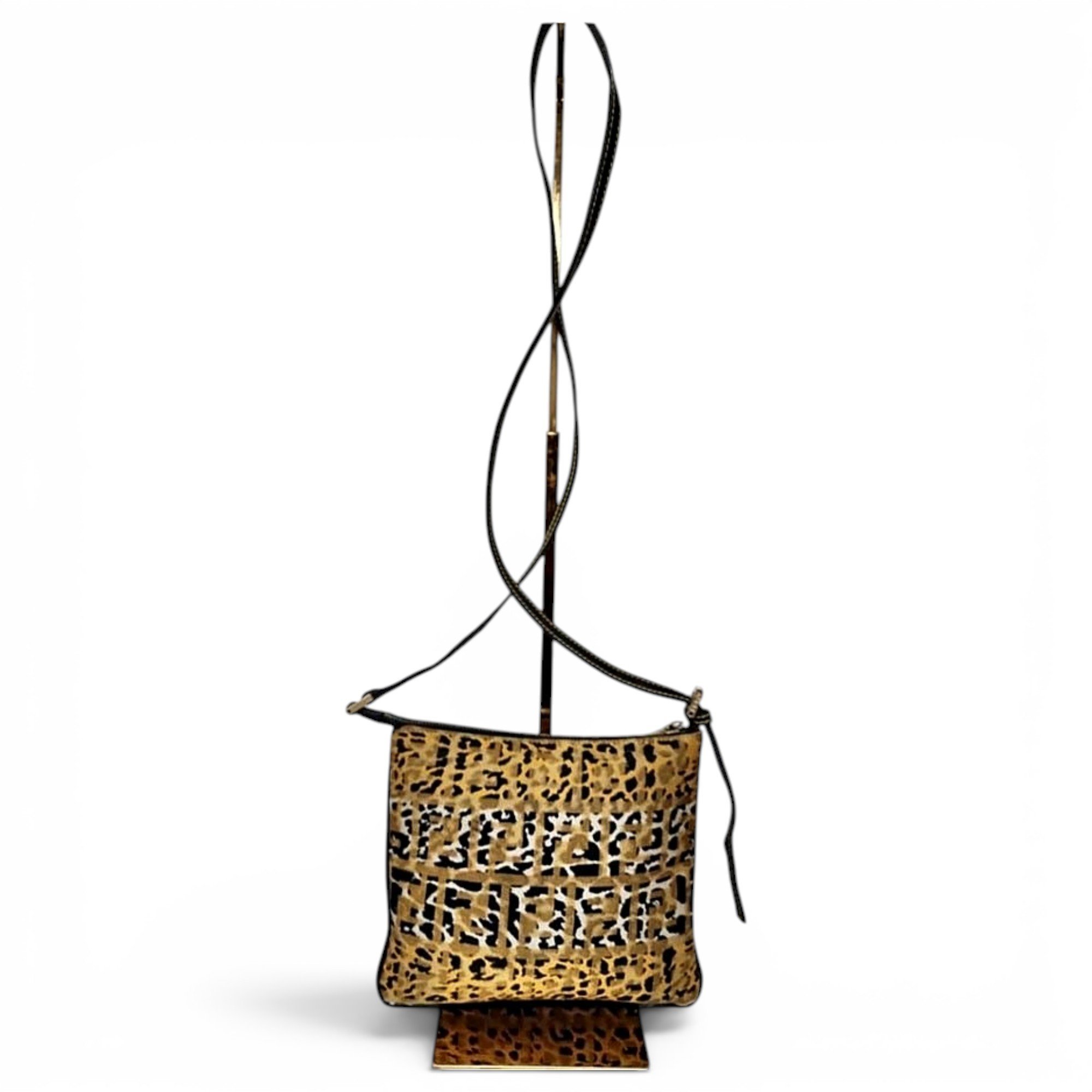 Leather crossbody bag
