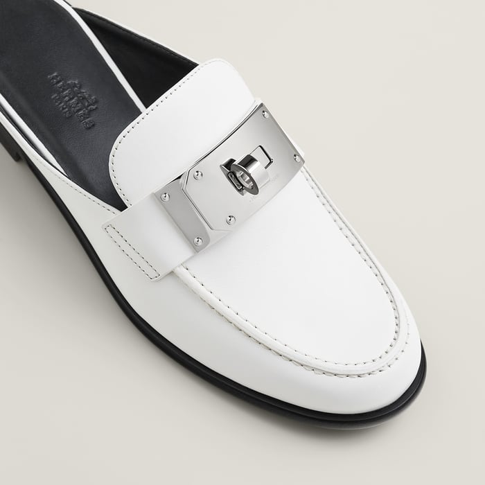 Blanc Iota Mule