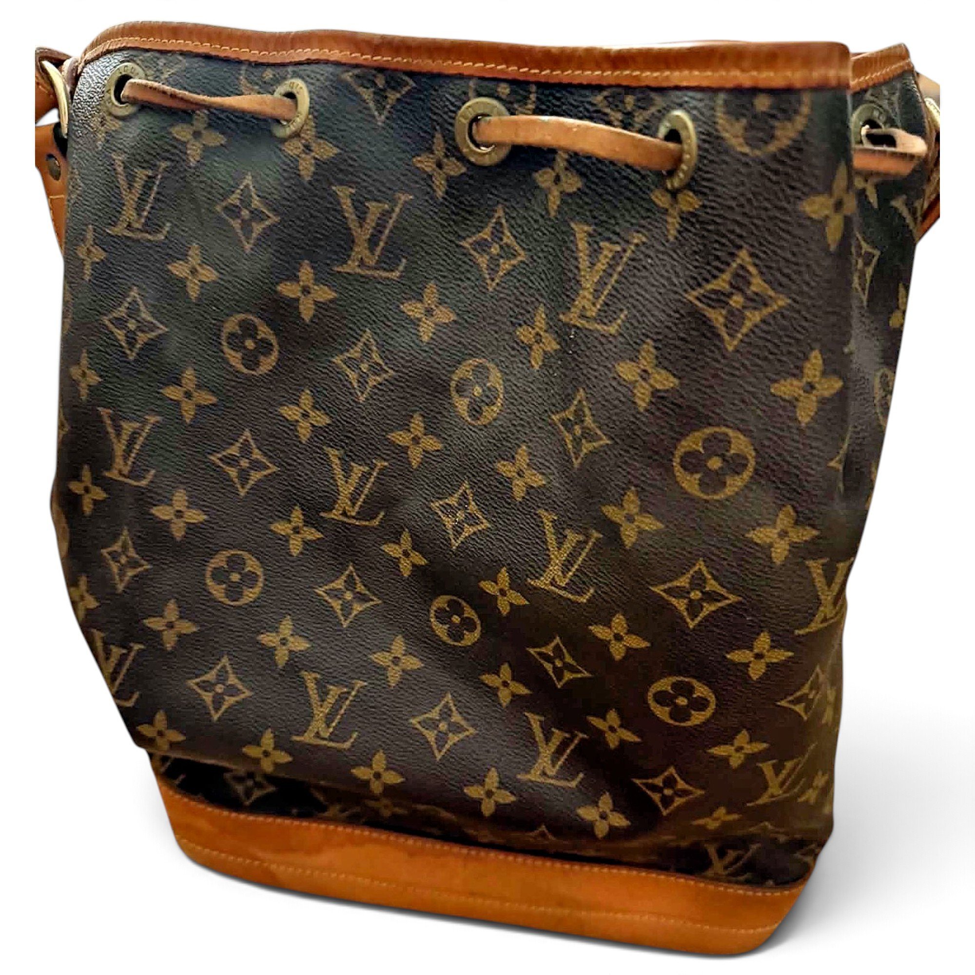 Noé leather handbag