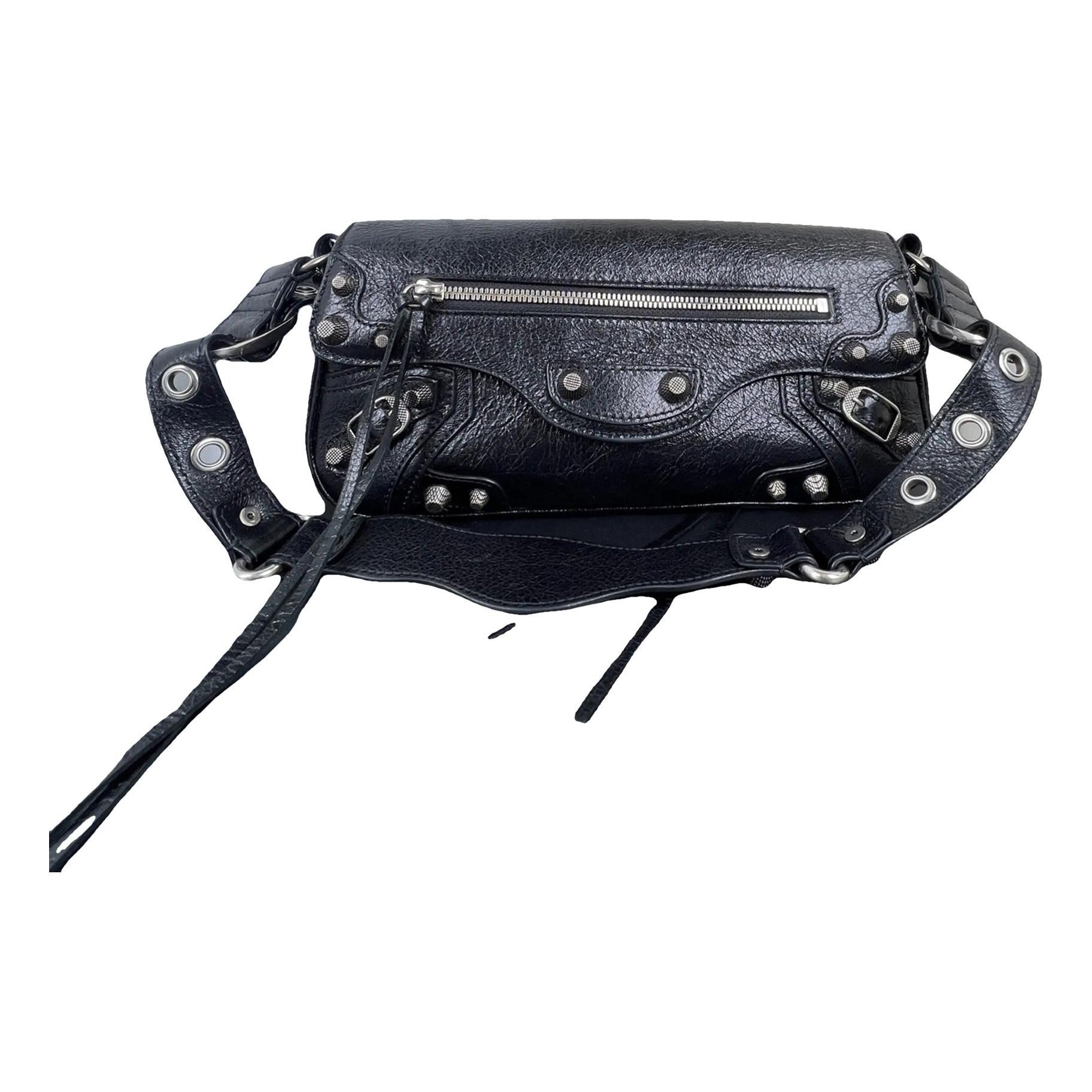 Cagole Sling leather handbag