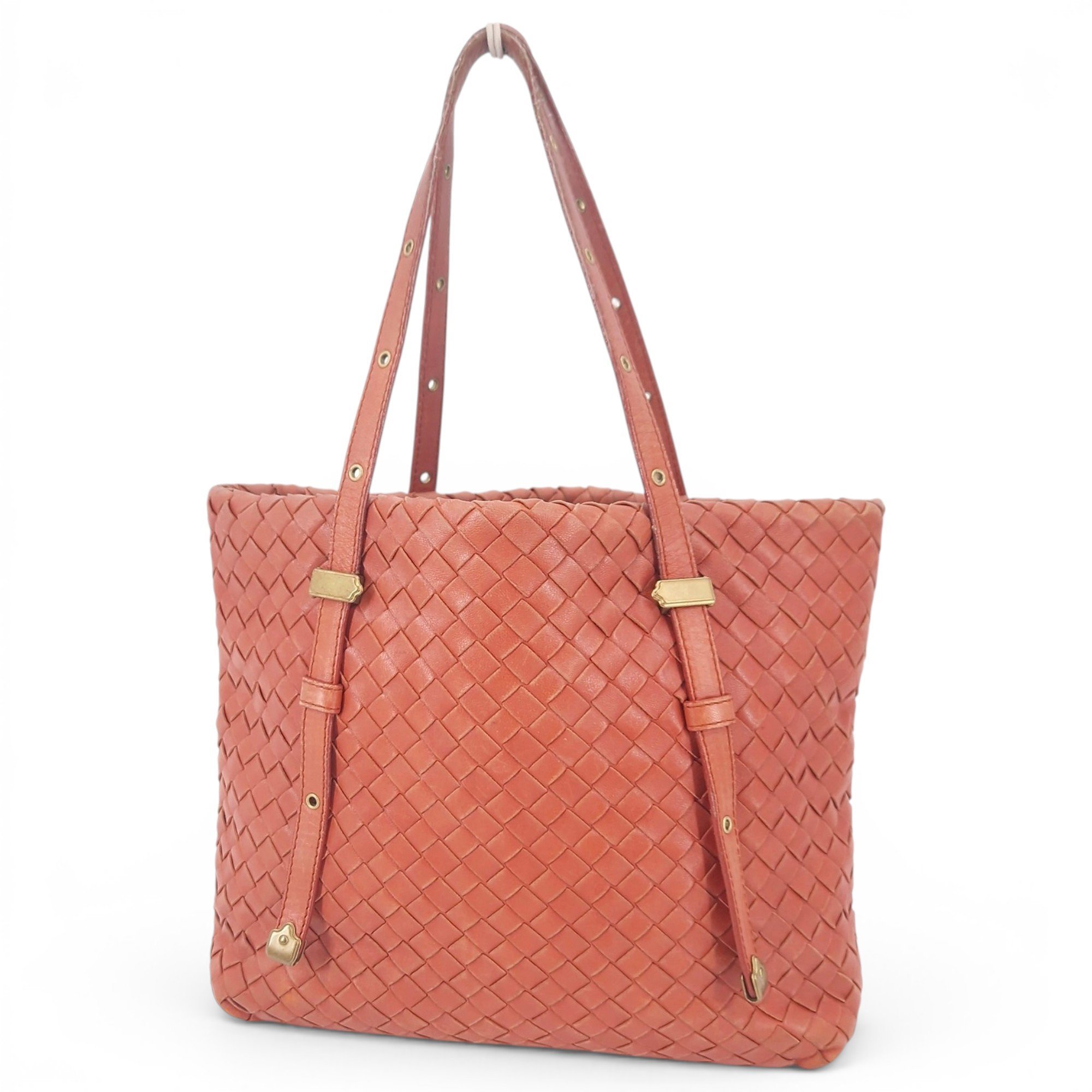 Leather tote