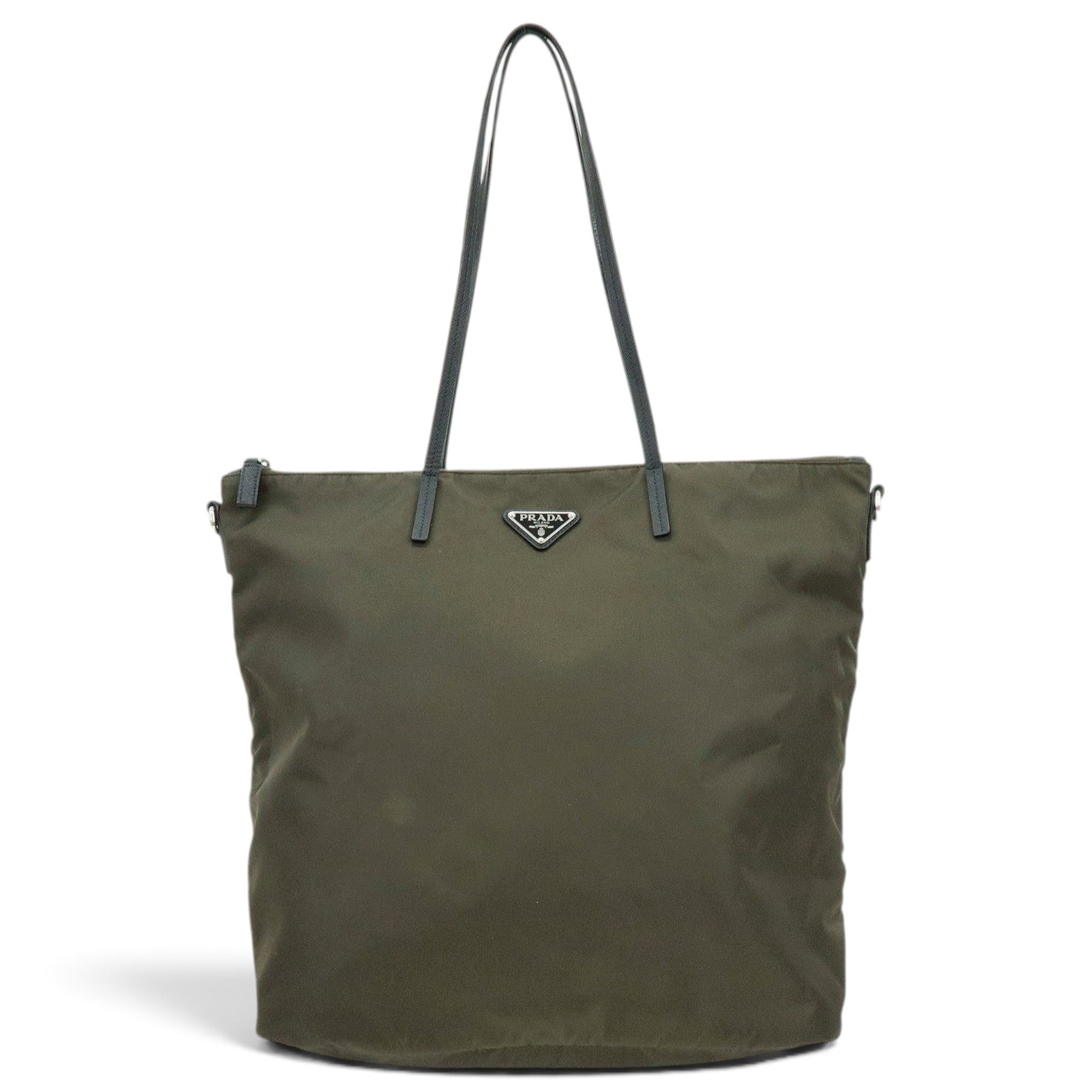 Triangle tote