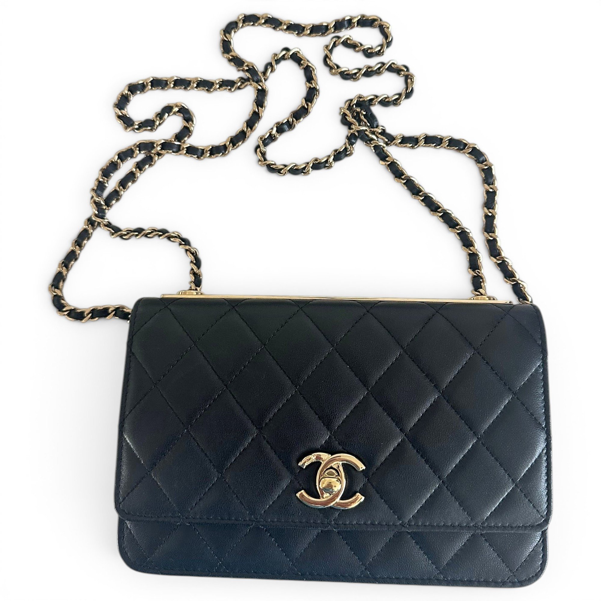 Wallet On Chain Timeless/Classique leather crossbody bag