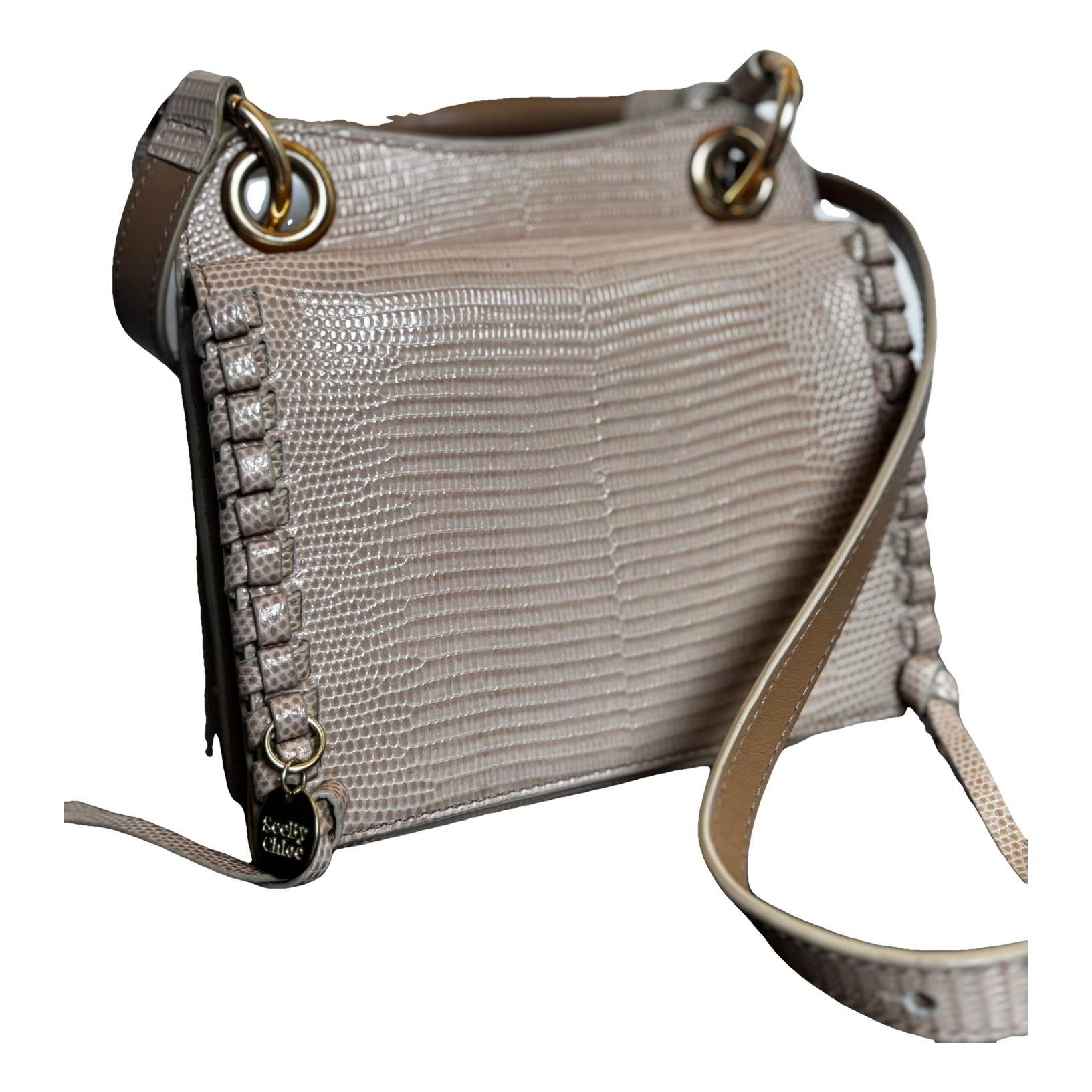 Leather crossbody bag