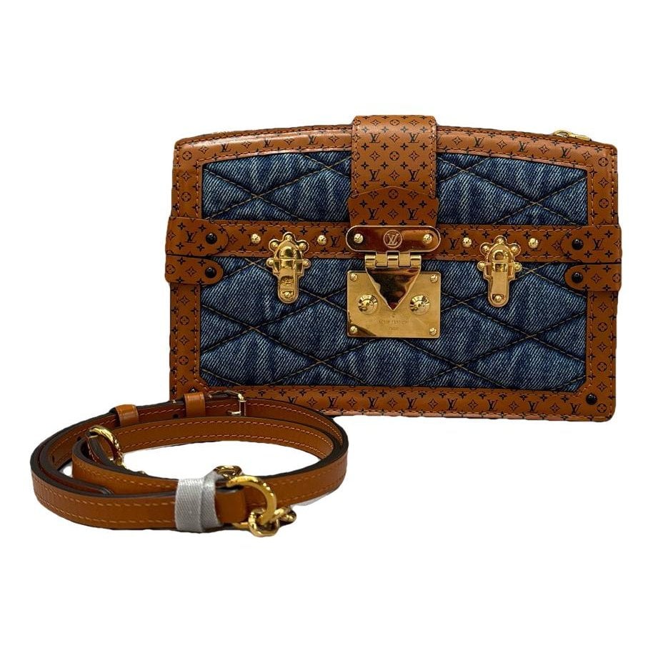 Pochette Trunk leather handbag