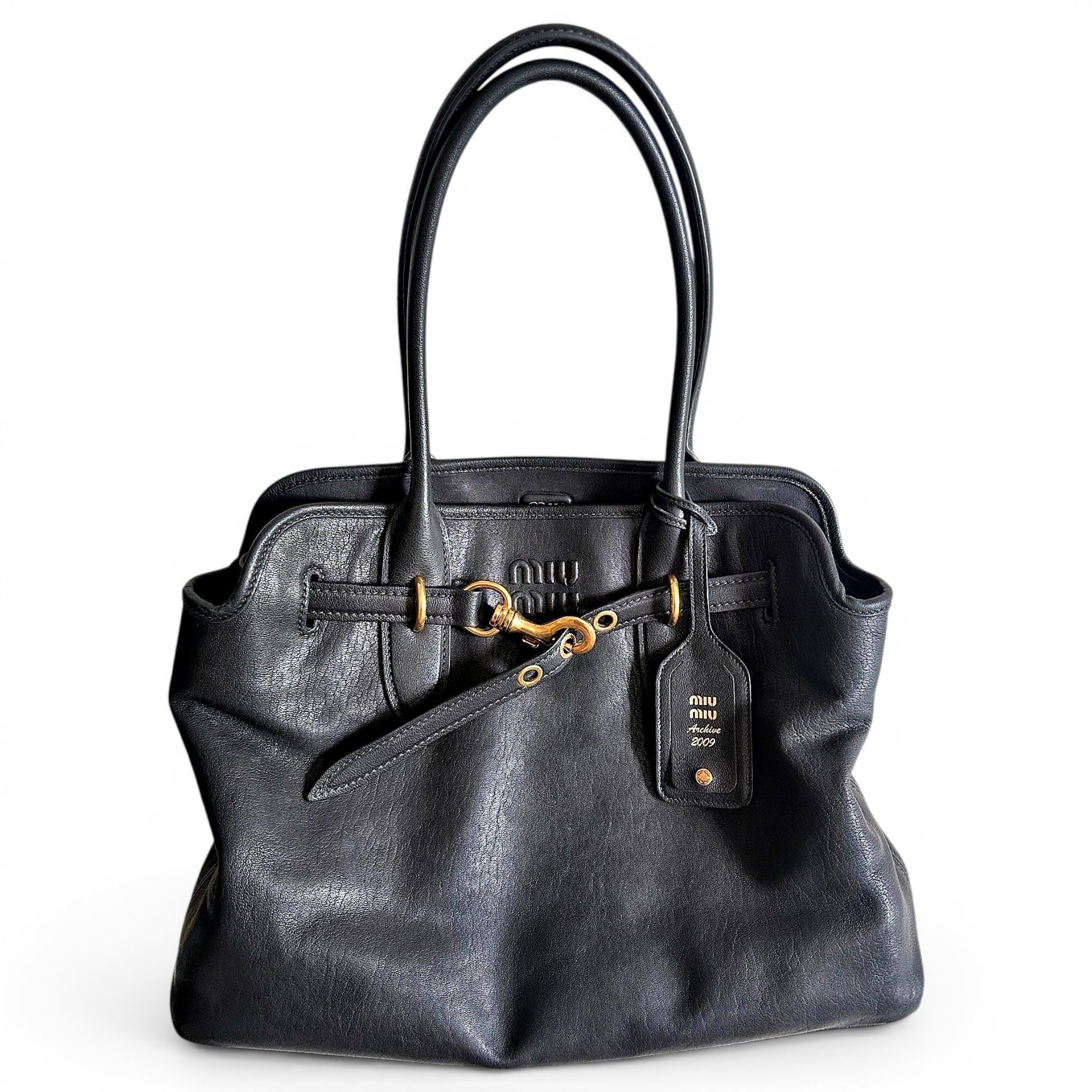 Aventure leather handbag