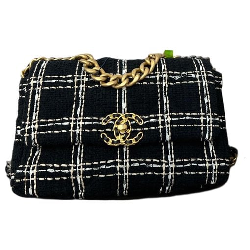 Chanel 19 cloth handbag