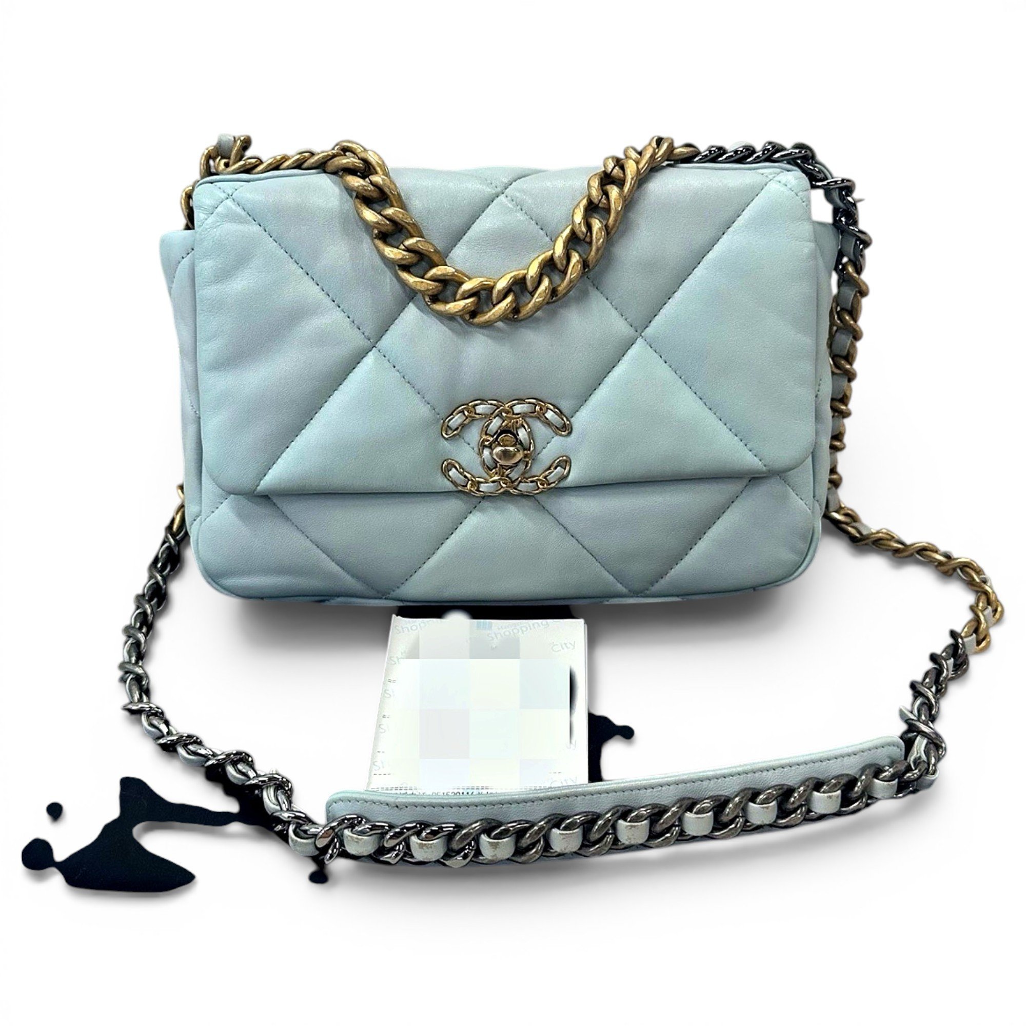 Chanel 19 leather handbag