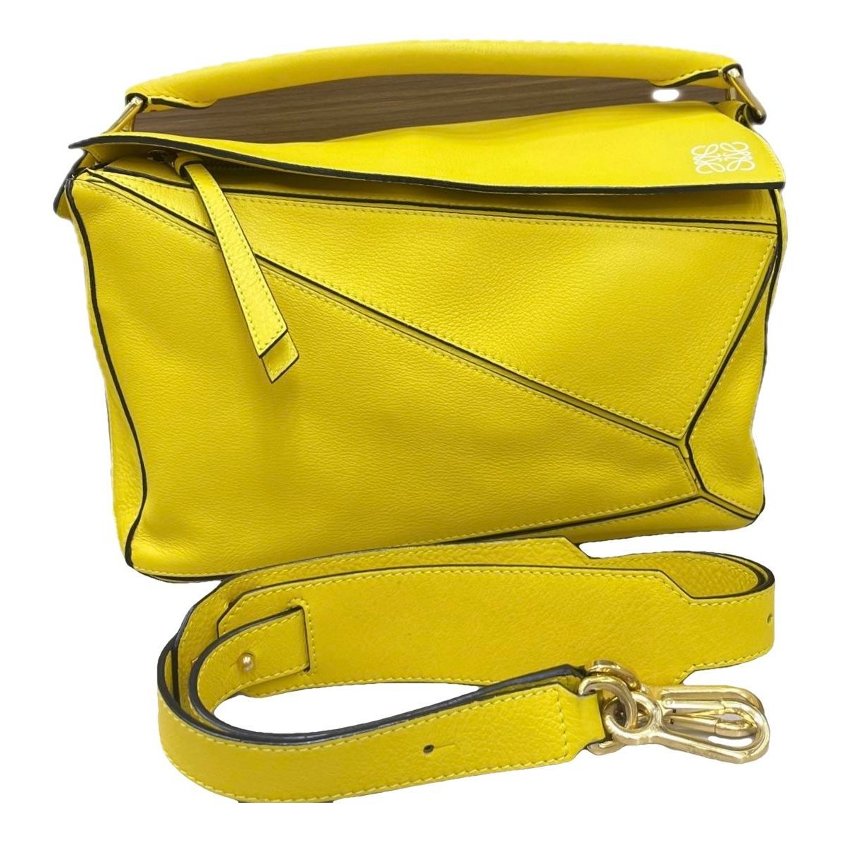 Puzzle leather handbag