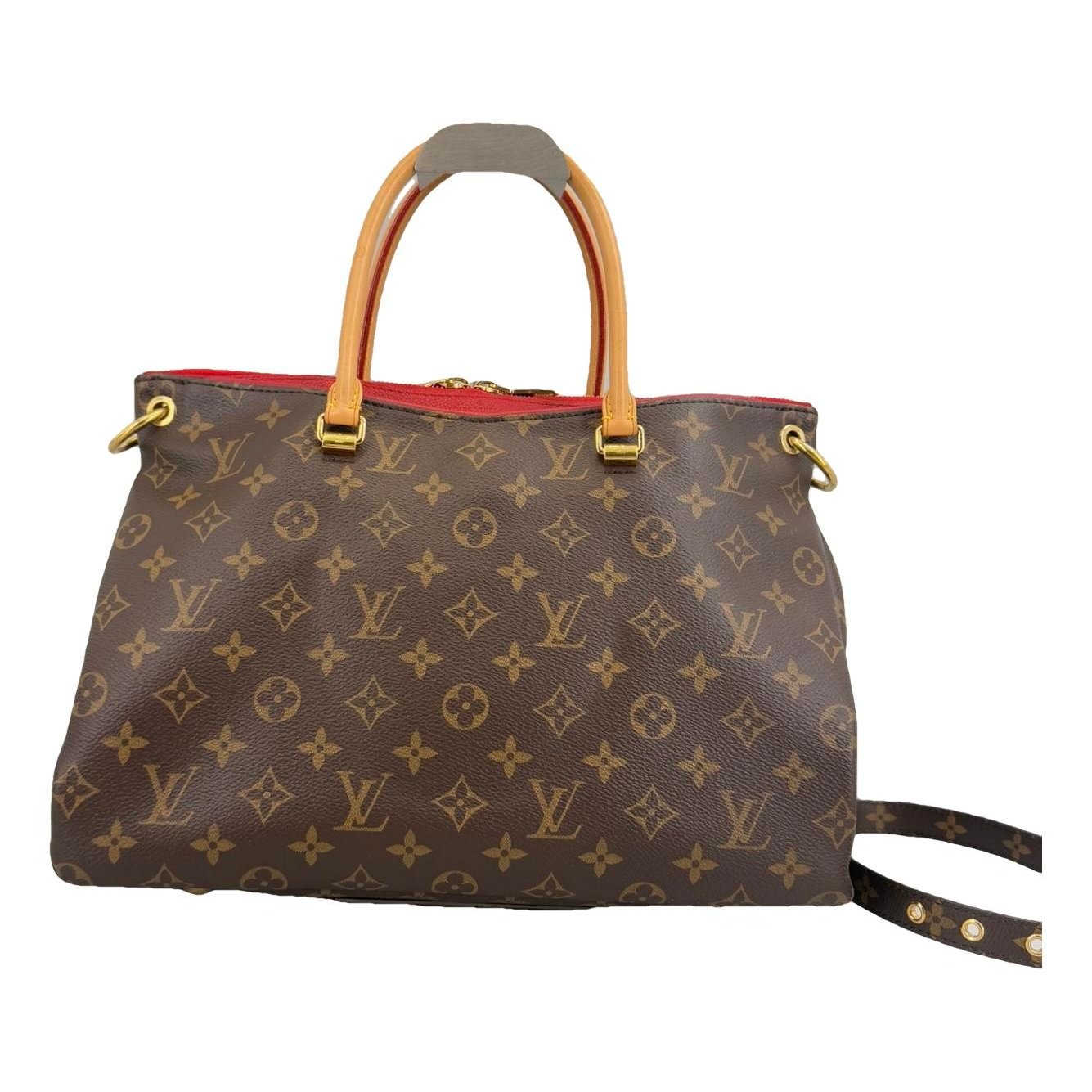 Pallas leather handbag