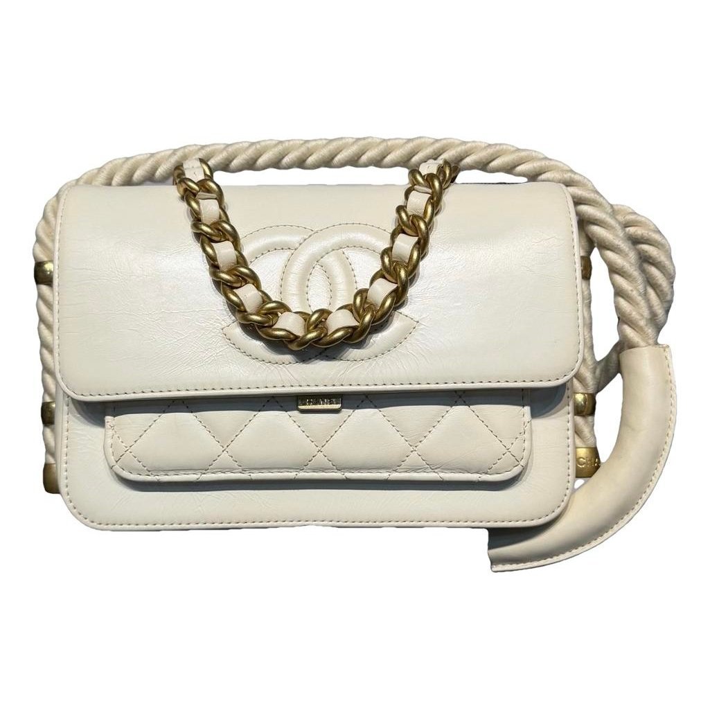 Timeless/Classique leather crossbody bag