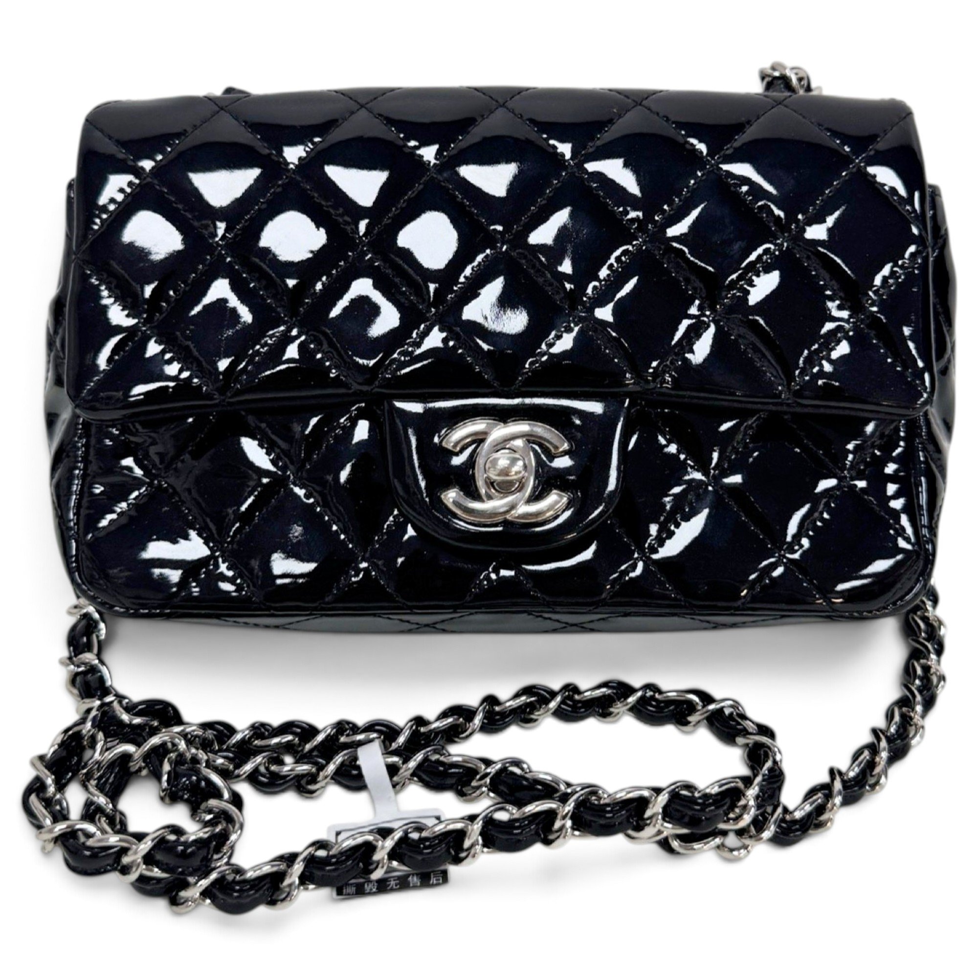 Timeless/Classique patent leather handbag