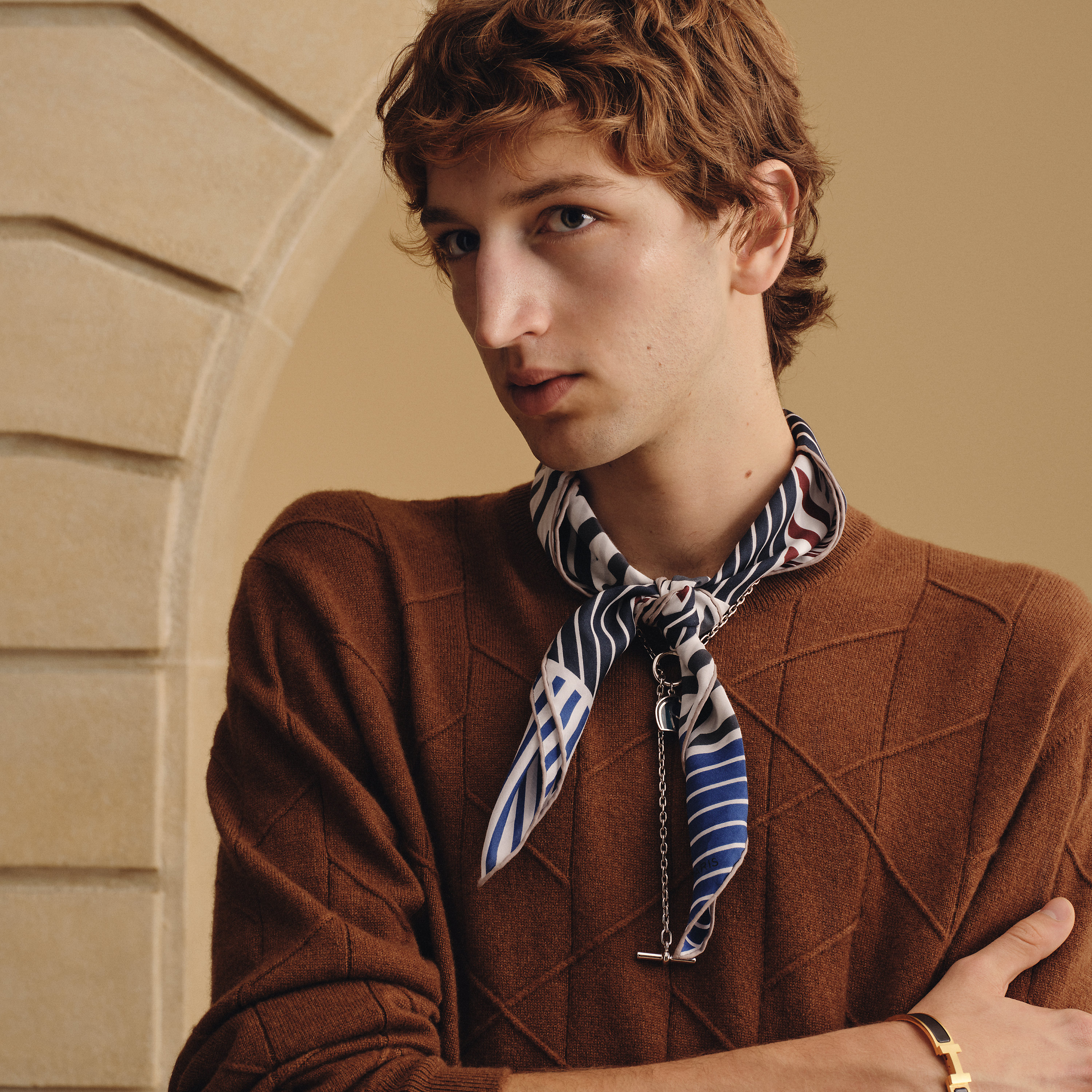 H Perpetuel scarf 65