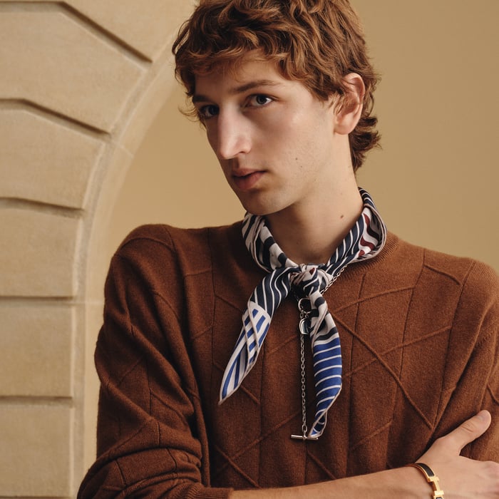 H Perpetuel Scarf 65