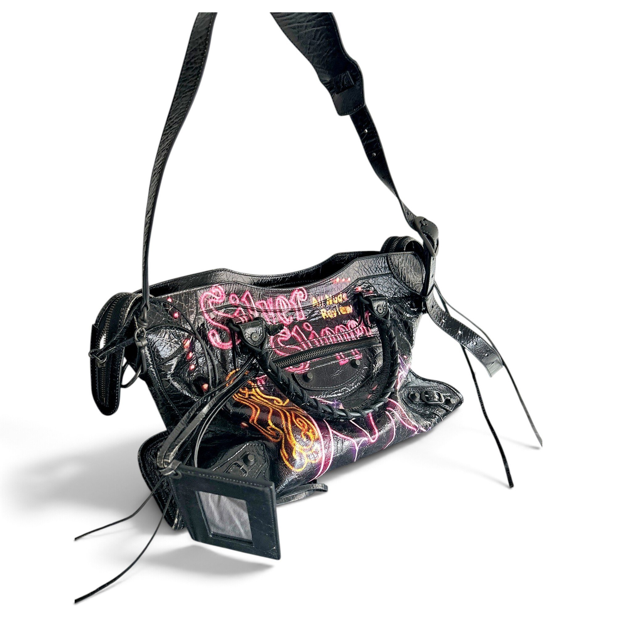 City leather bag