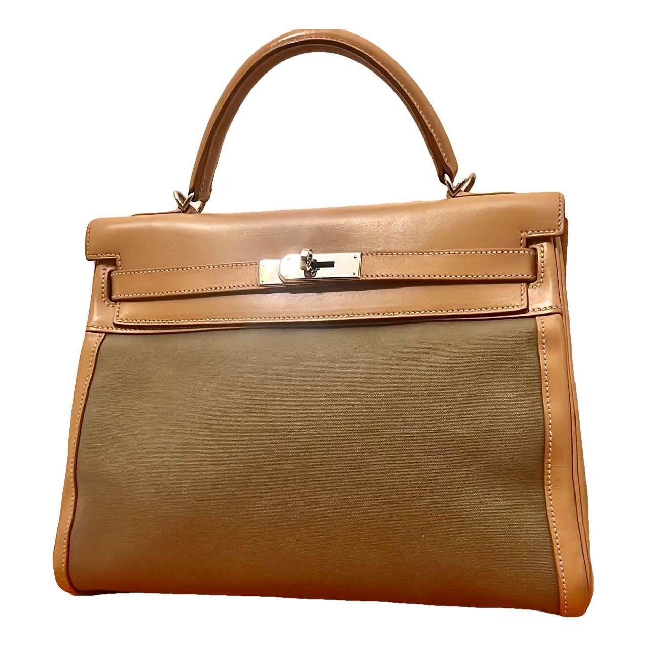 Kelly 32 leather handbag