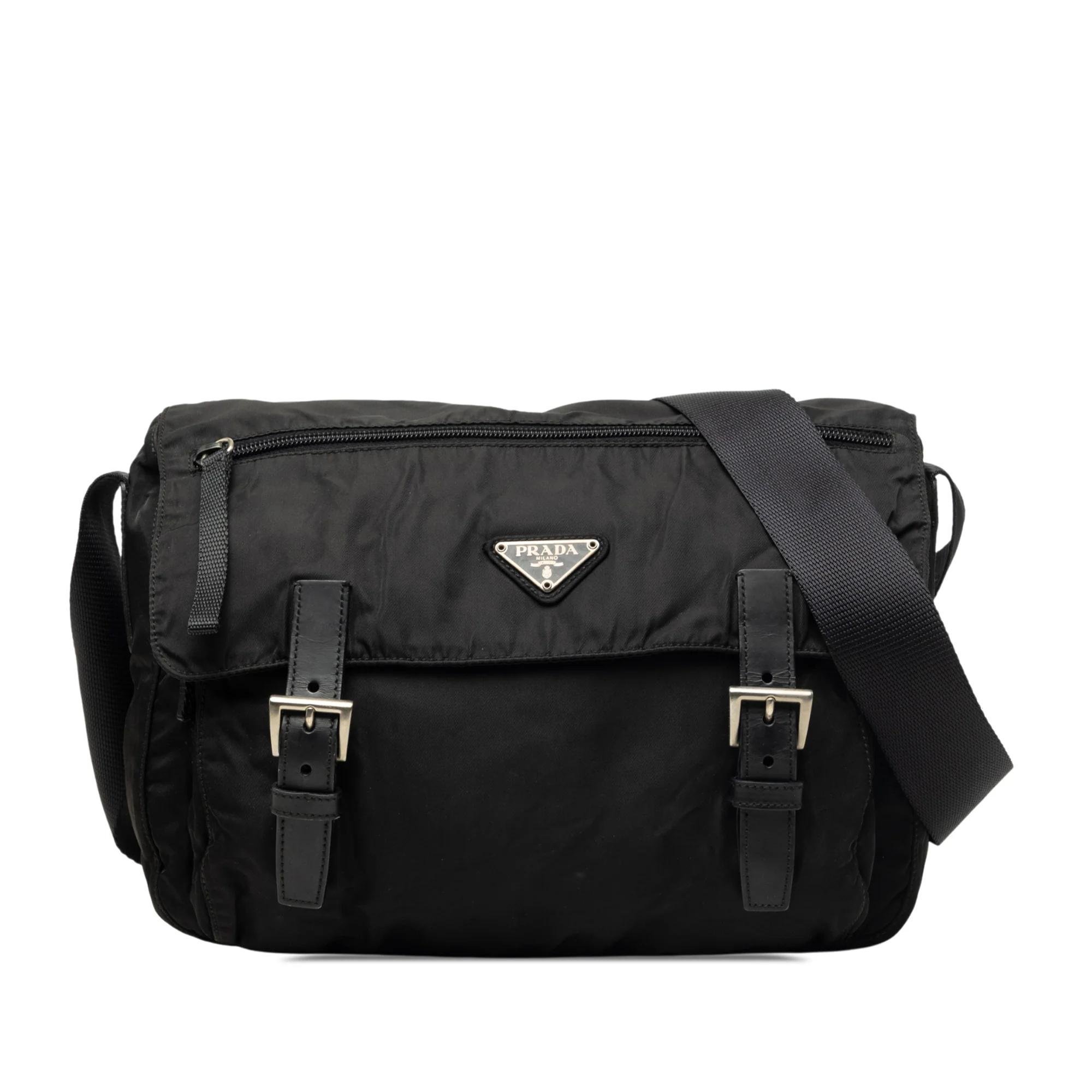 Buckle leather handbag