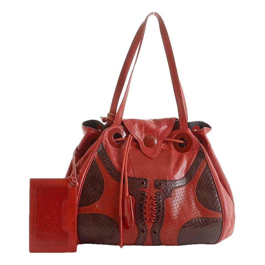 Leather handbag