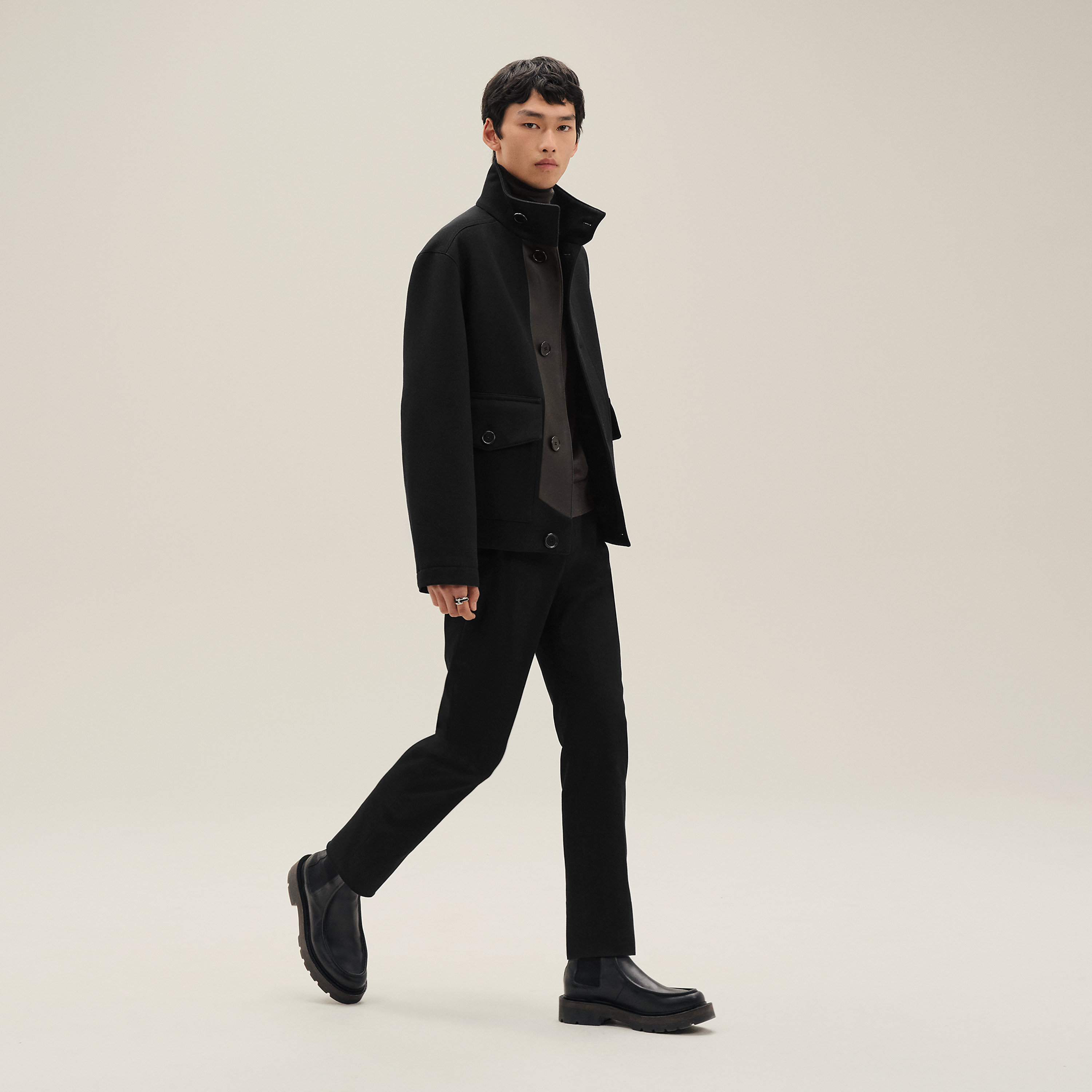 Straight cut jacket with leather detail