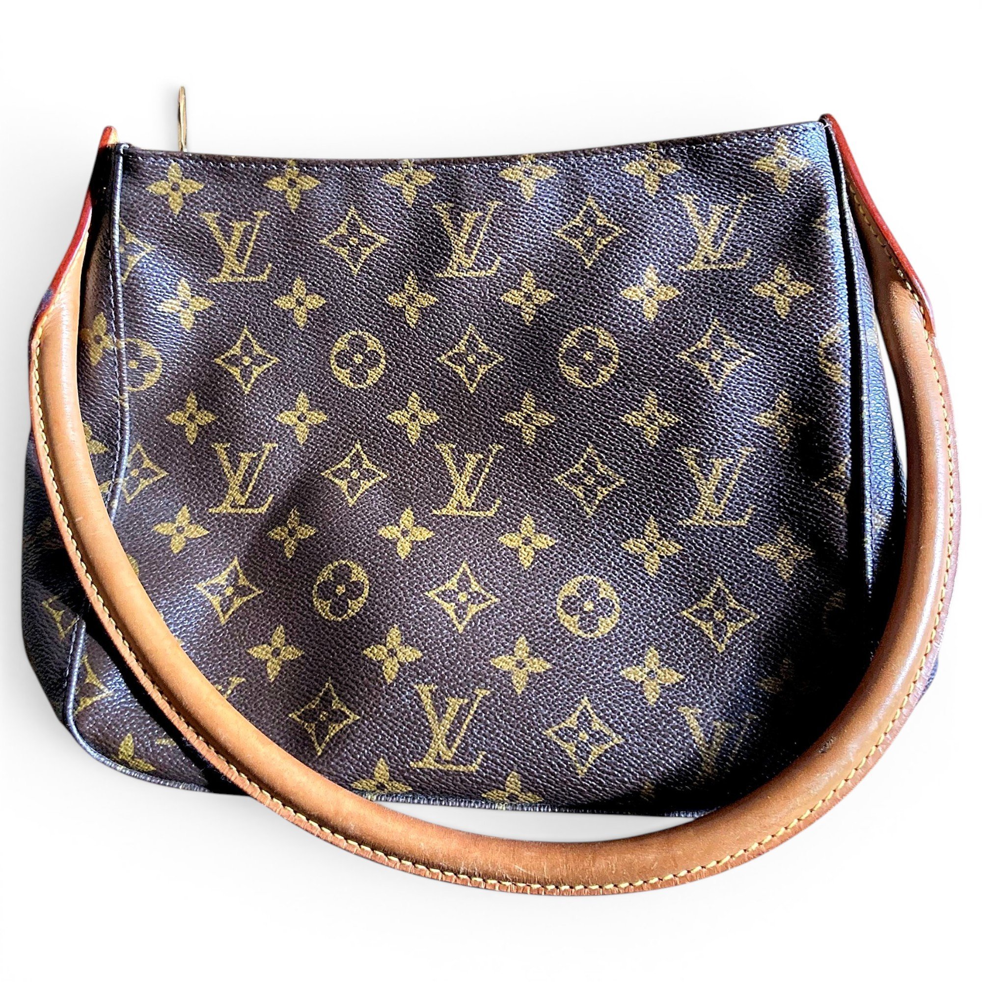Looping leather handbag