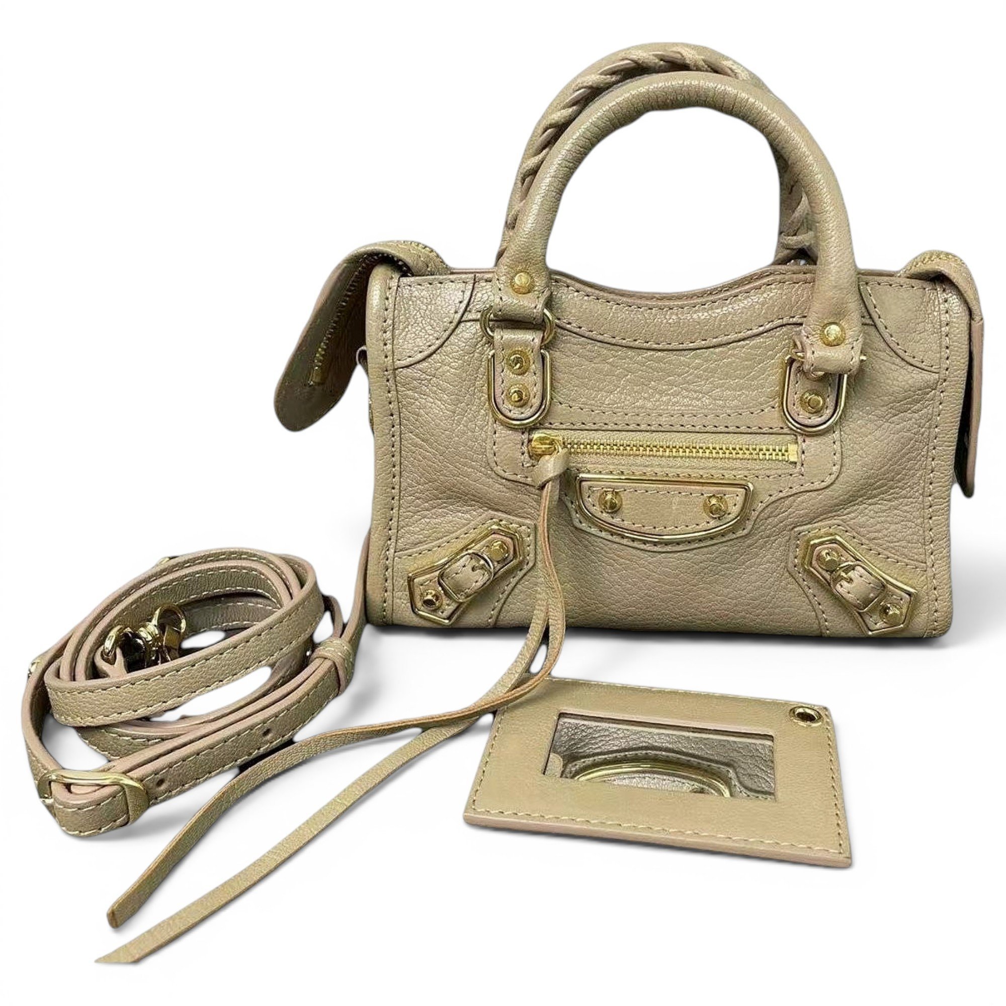 B leather handbag