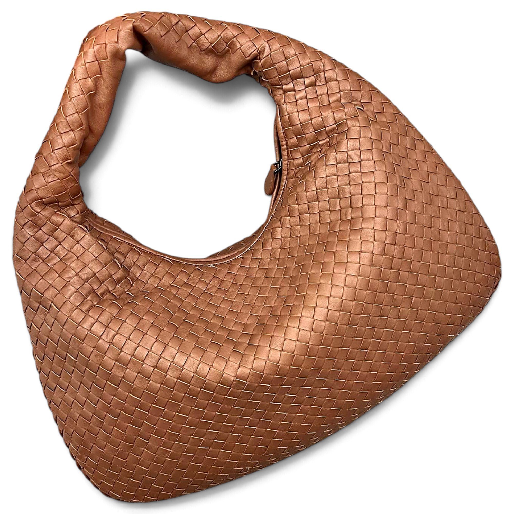 Veneta leather handbag