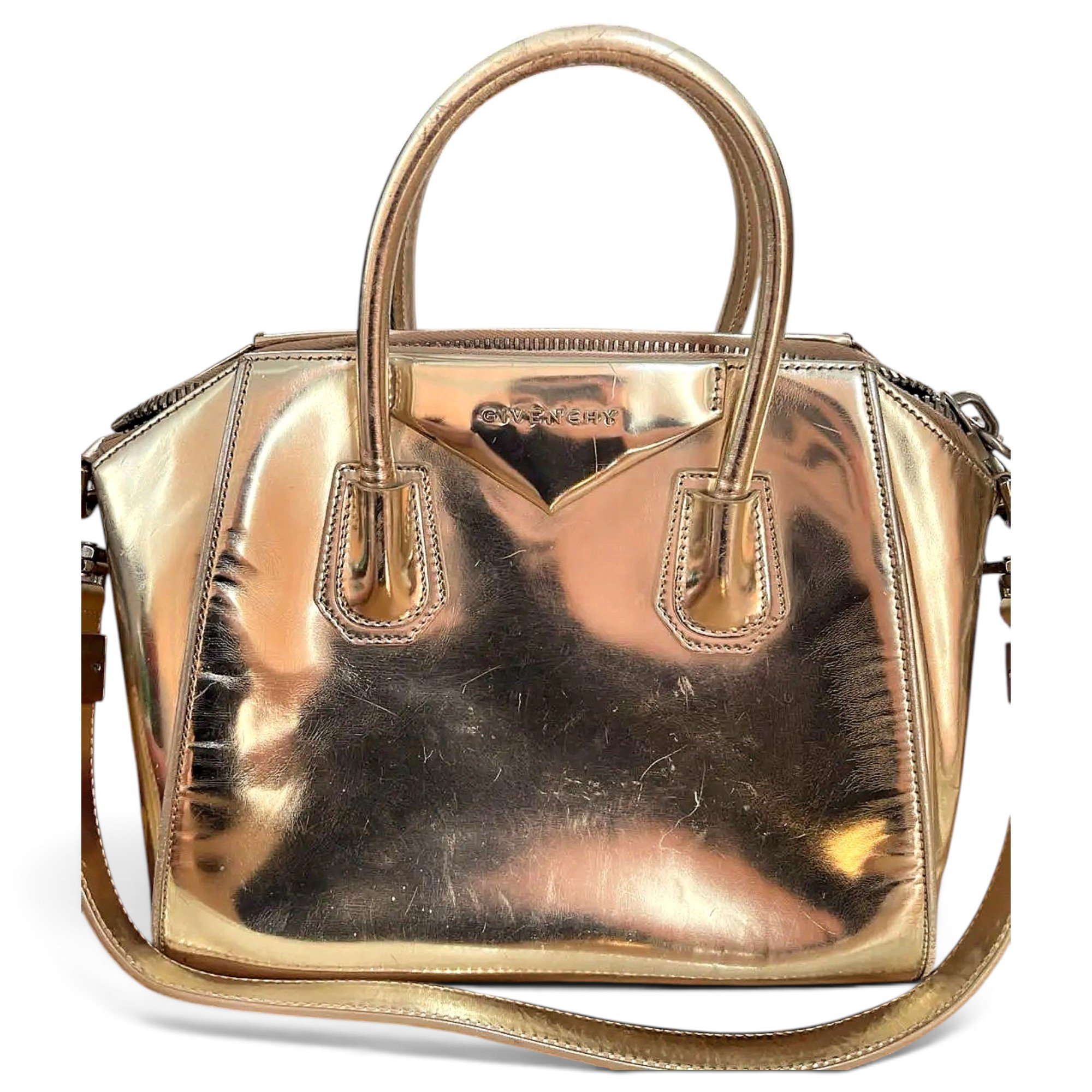 Antigona patent leather handbag
