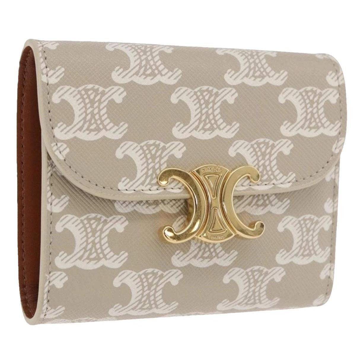 Leather bag