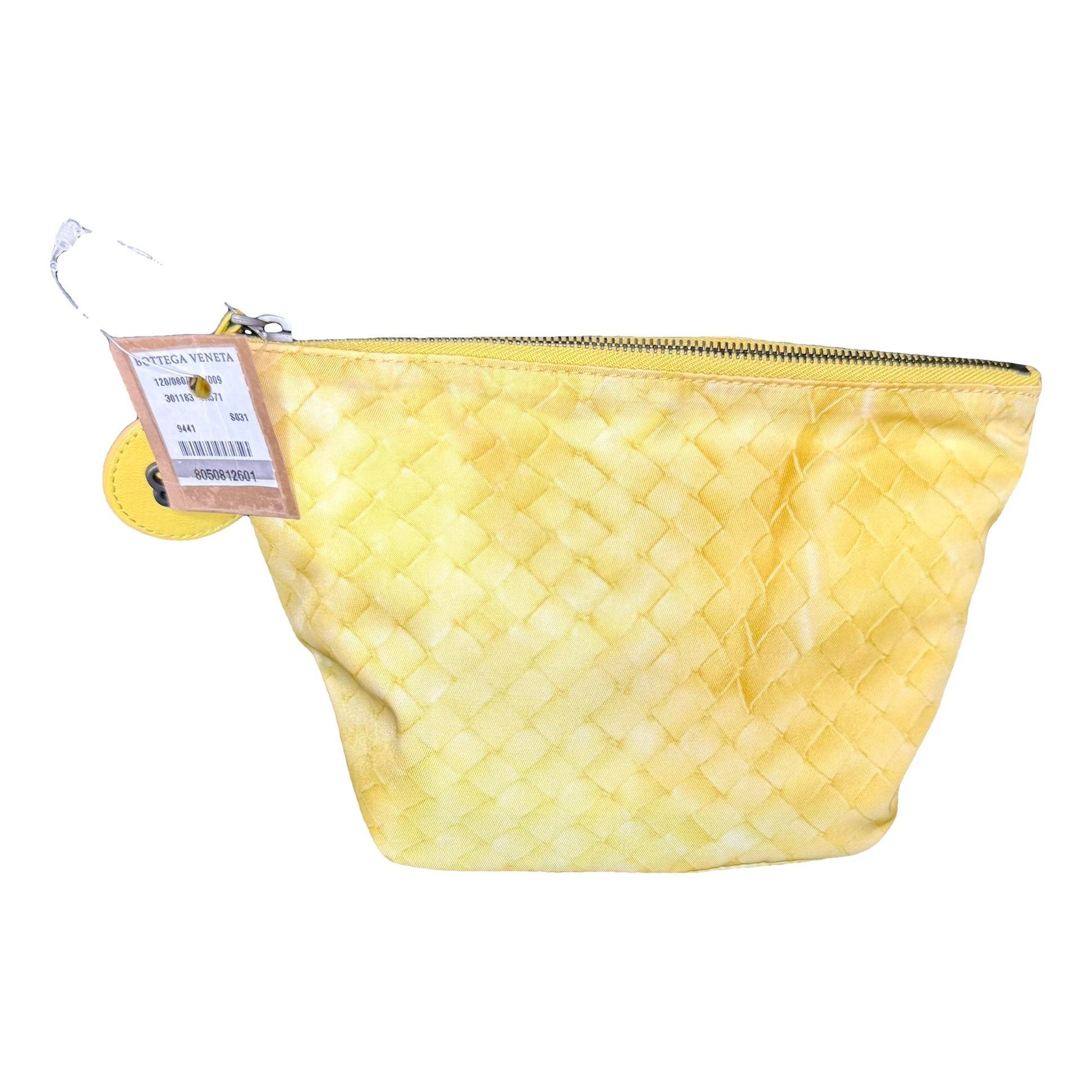 Cloth clutch bag