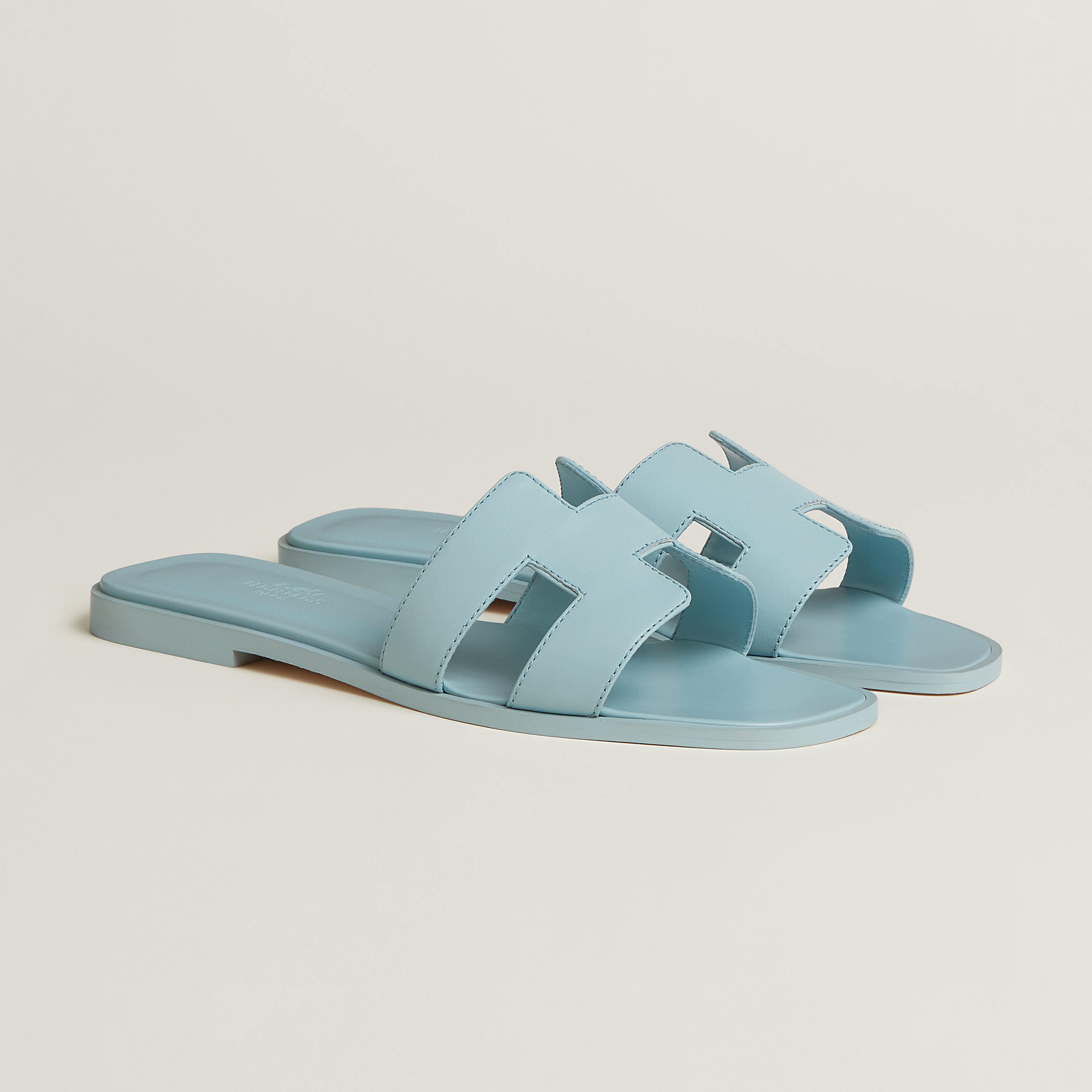 Oran sandal
