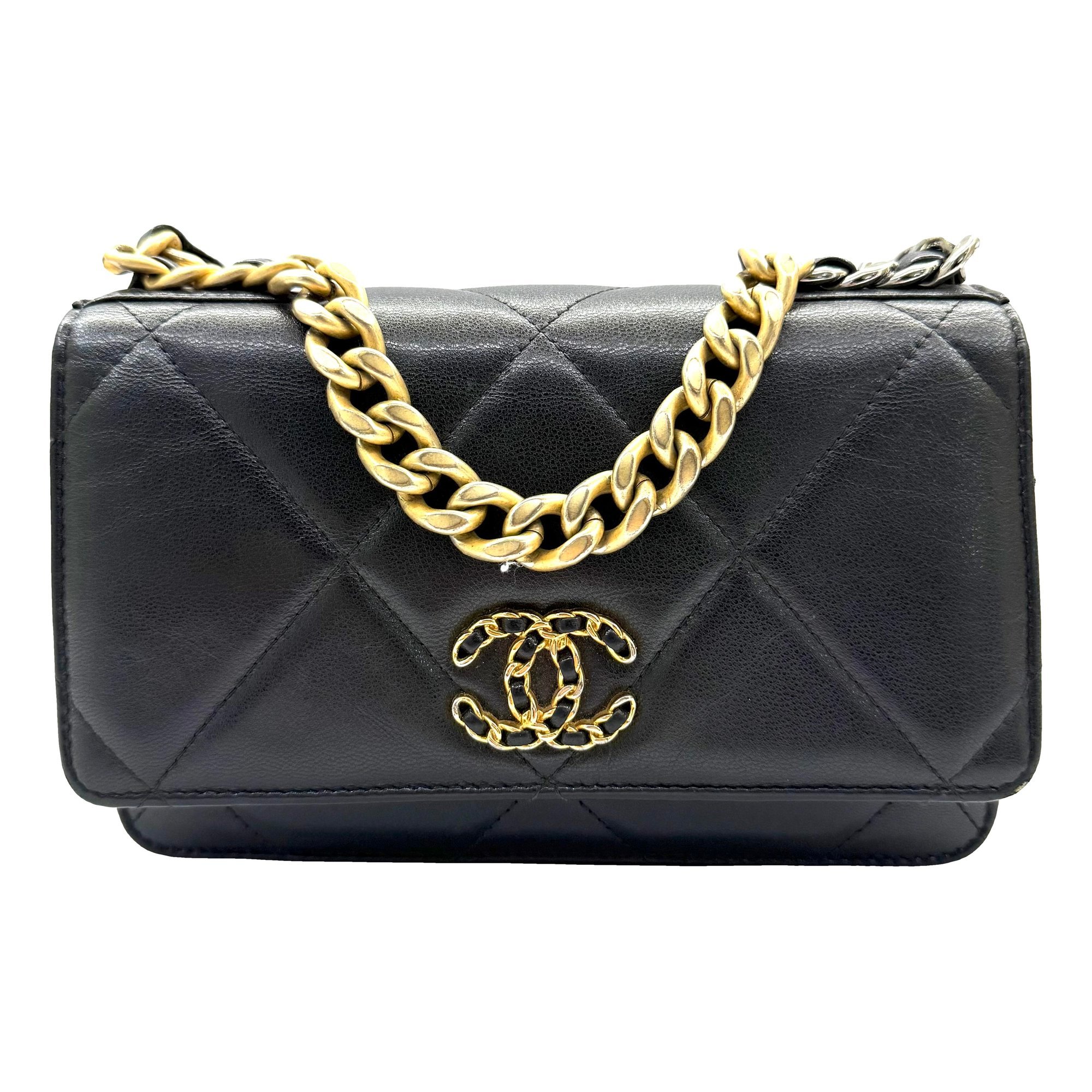 Trendy CC Wallet on Chain leather handbag