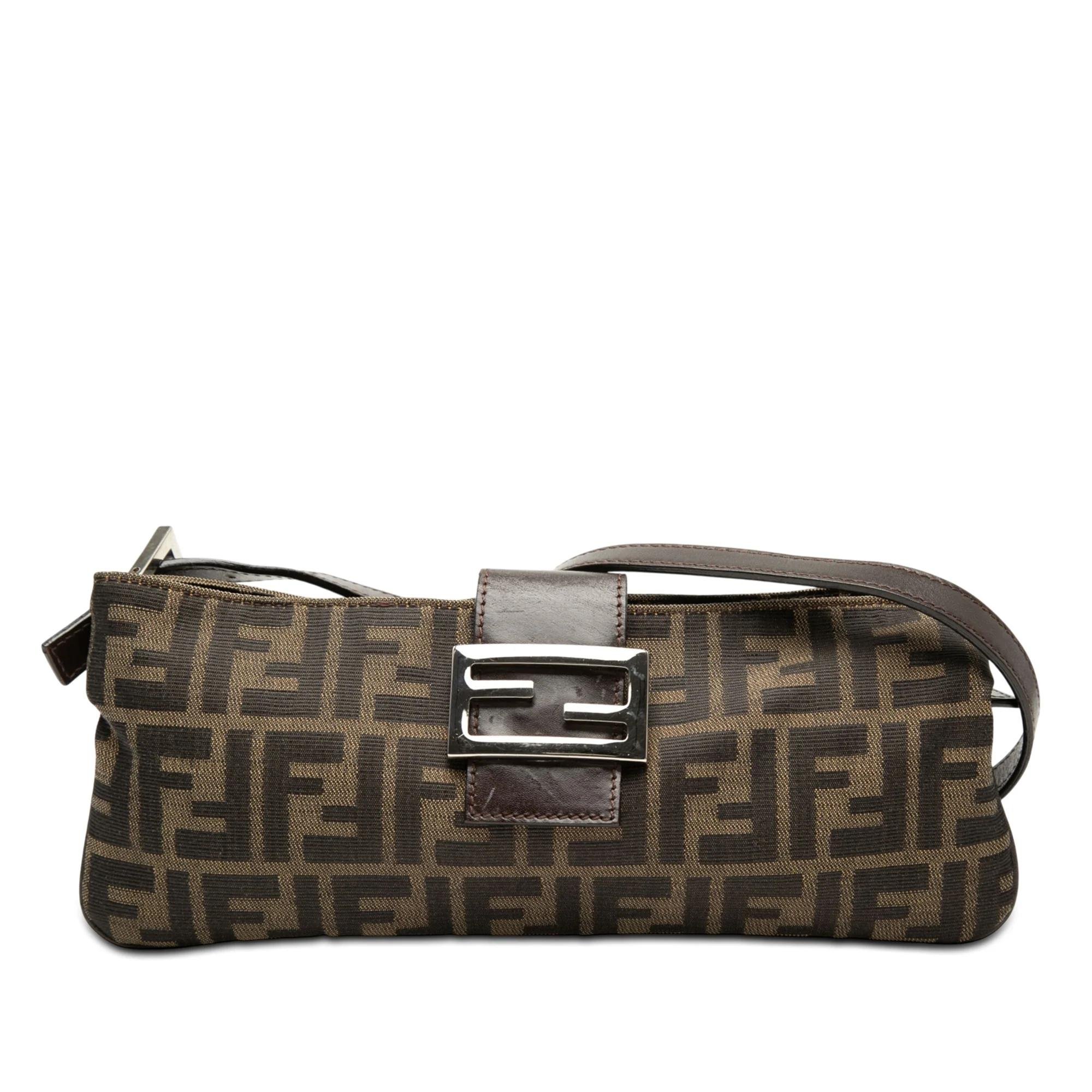 Pocket leather handbag