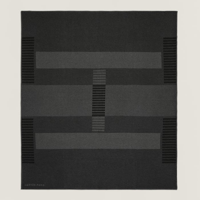 Gris H Tape Bed Cover
