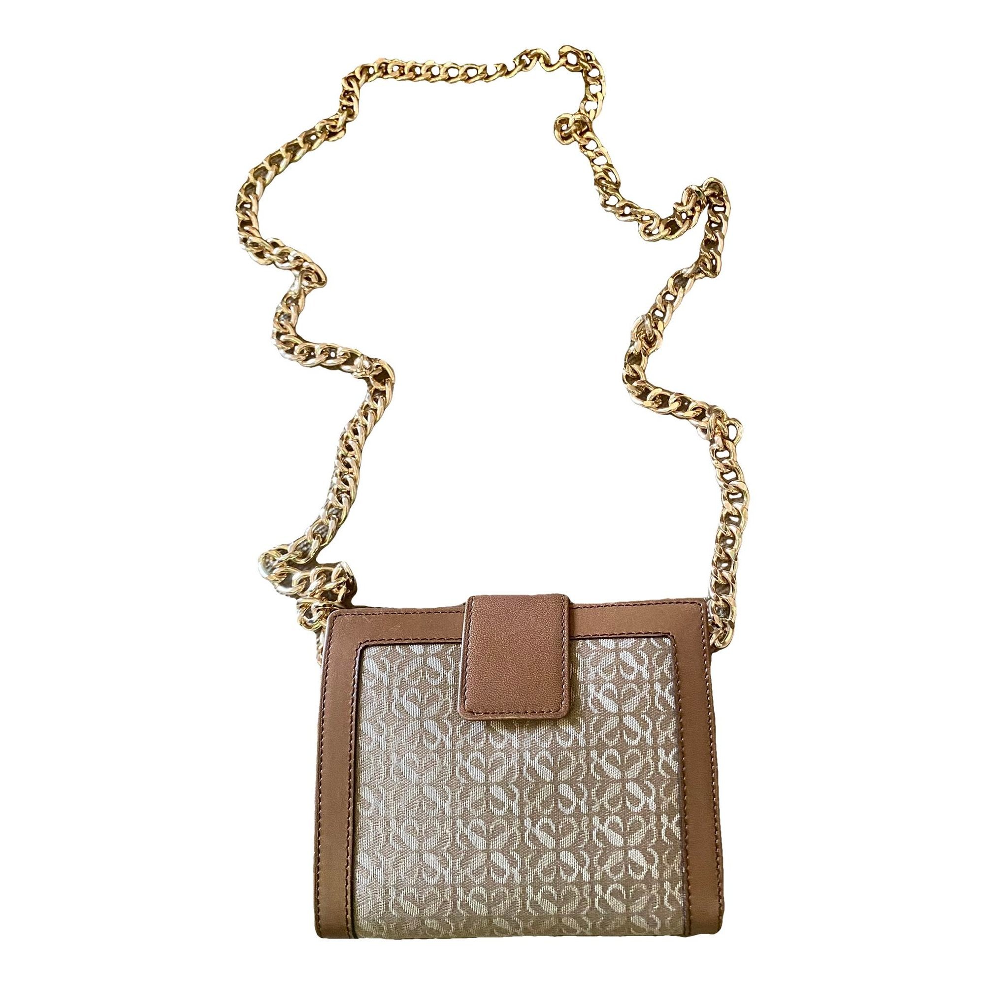 Amazona leather handbag